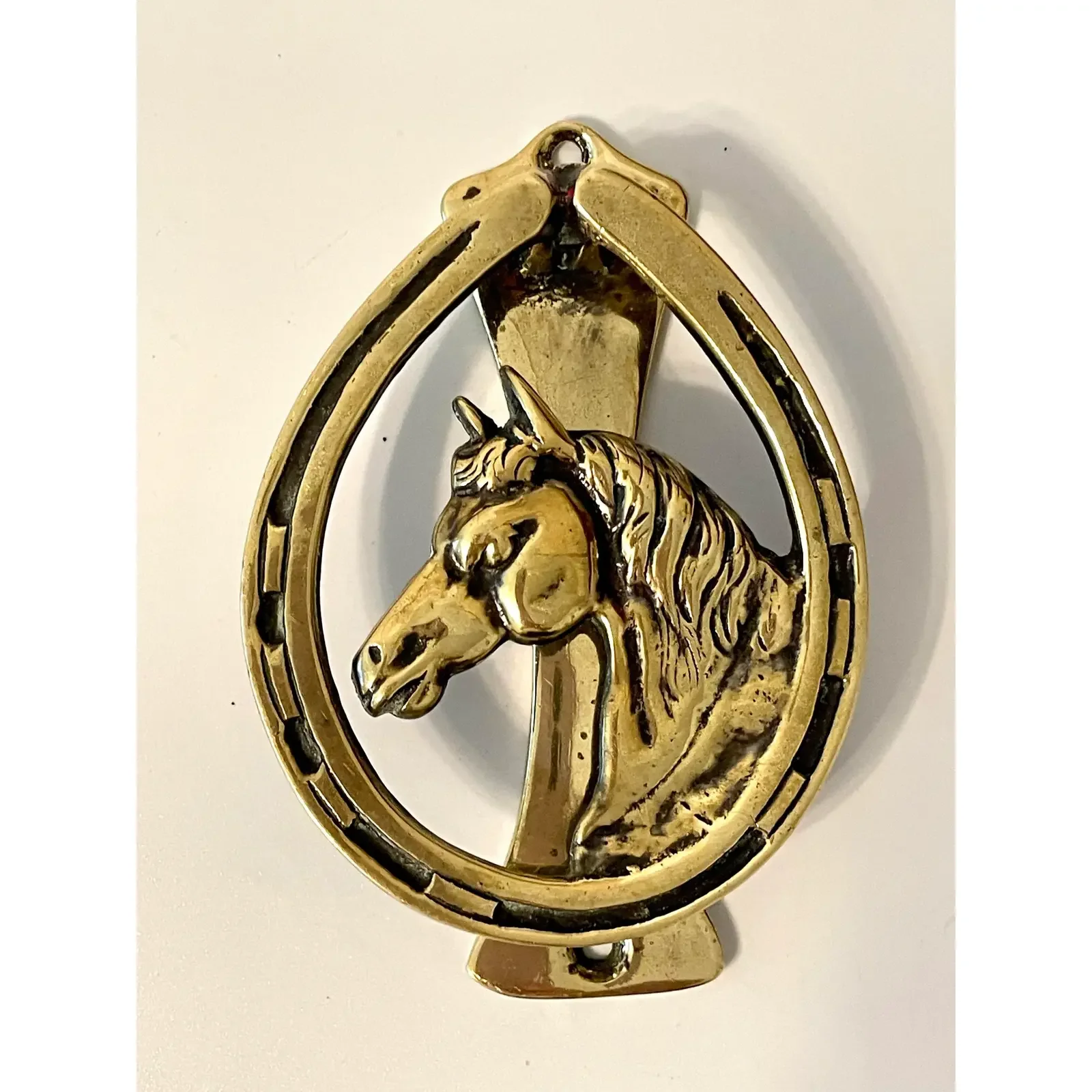 1930s-english-brass-equestrian-horse-door-knocker-2967.webp