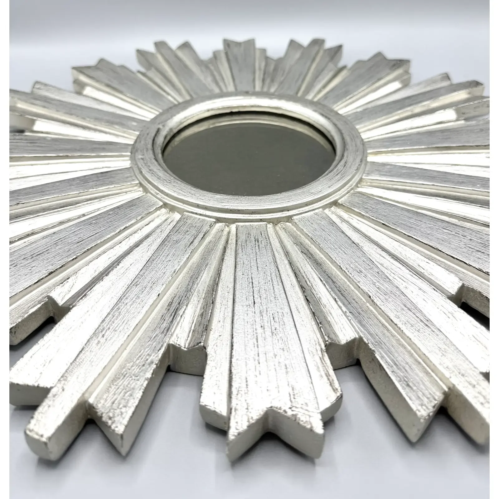 silver-wooden-sunburst-mirror-1817.webp