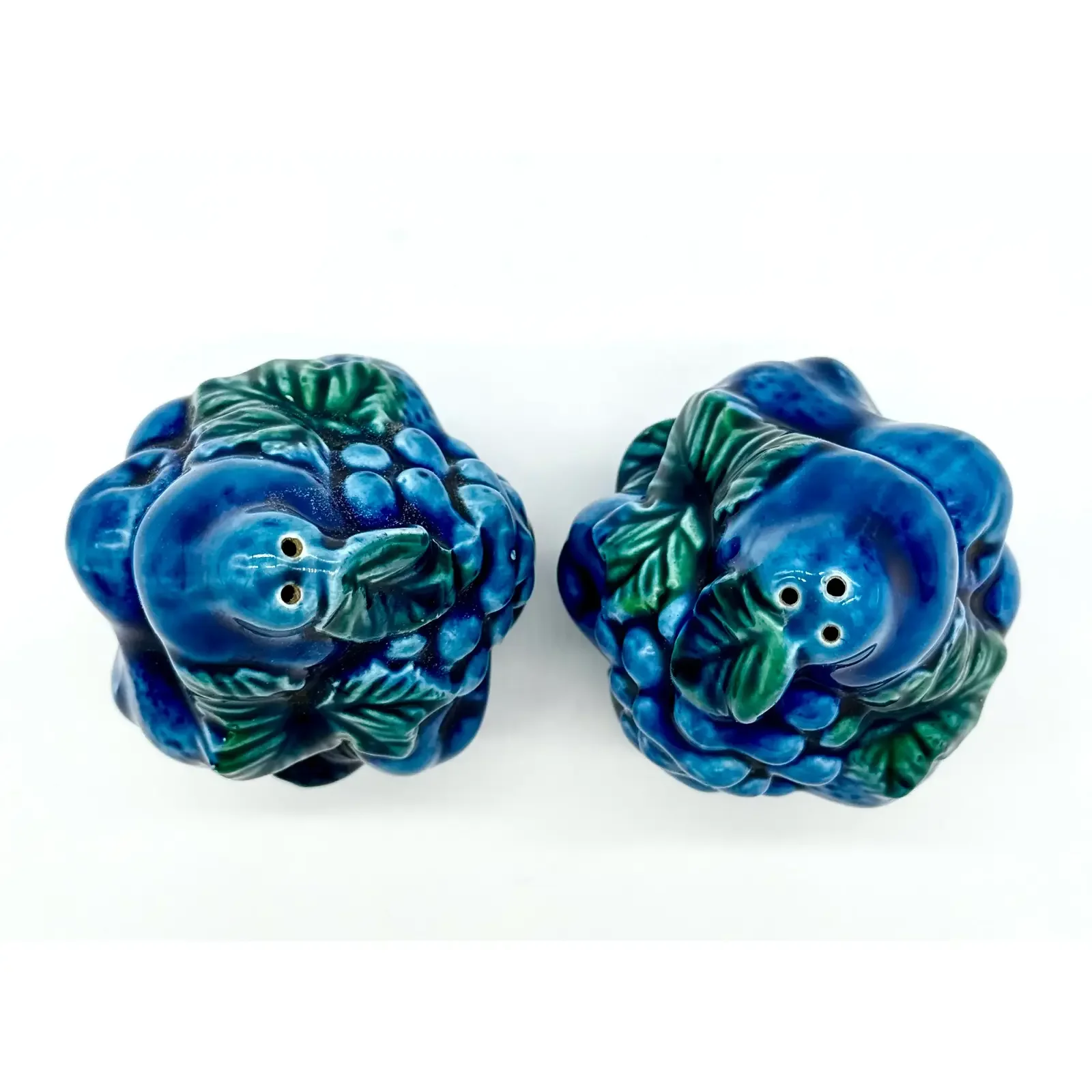 mid-century-inarco-blue-mood-indigo-majolica-fruit-topiary-salt-and-pepper-shaker-set-9360.webp