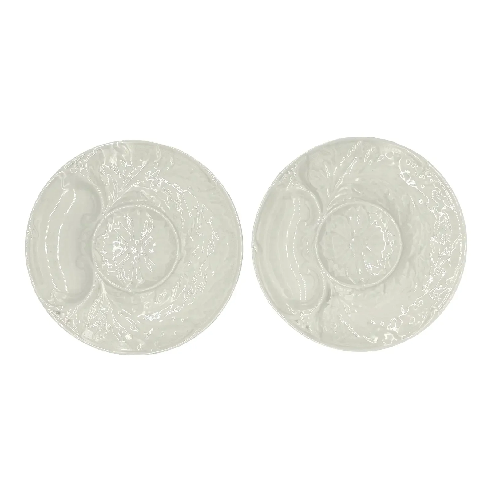 pair-of-1960s-french-gien-white-majolica-artichoke-plates-3156.webp