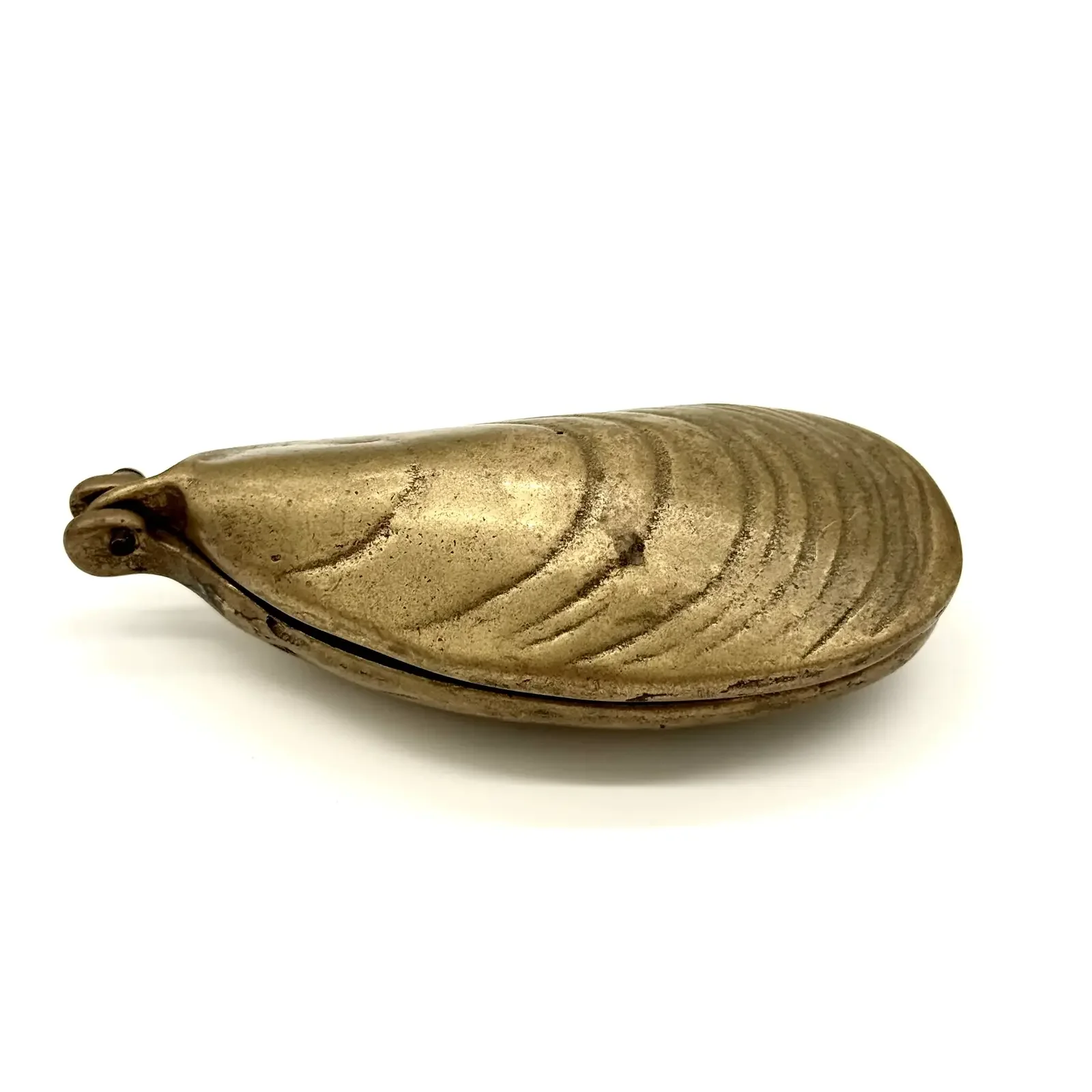 vintage-brass-oyster-clam-mussel-shell-hinged-trinket-box-7315.webp
