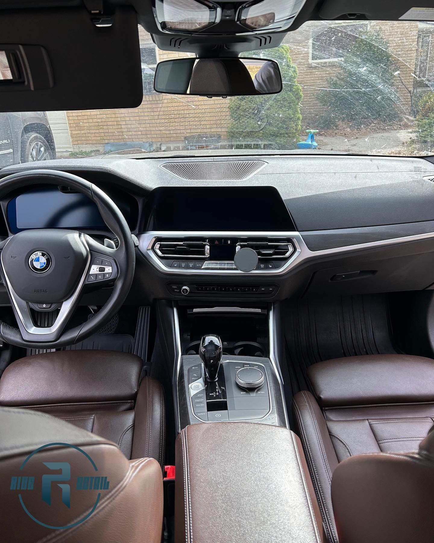 Spring deals going on now!!🌼🌱 Let's get you ready for all the summer adventures by making your car new again.

#MobileService #MobileDetailing #Detailing #InteriorDetails #Detailer #Detail #CleanCar #AutoDetailing #LocalBusiness #CacheCounty #Davis