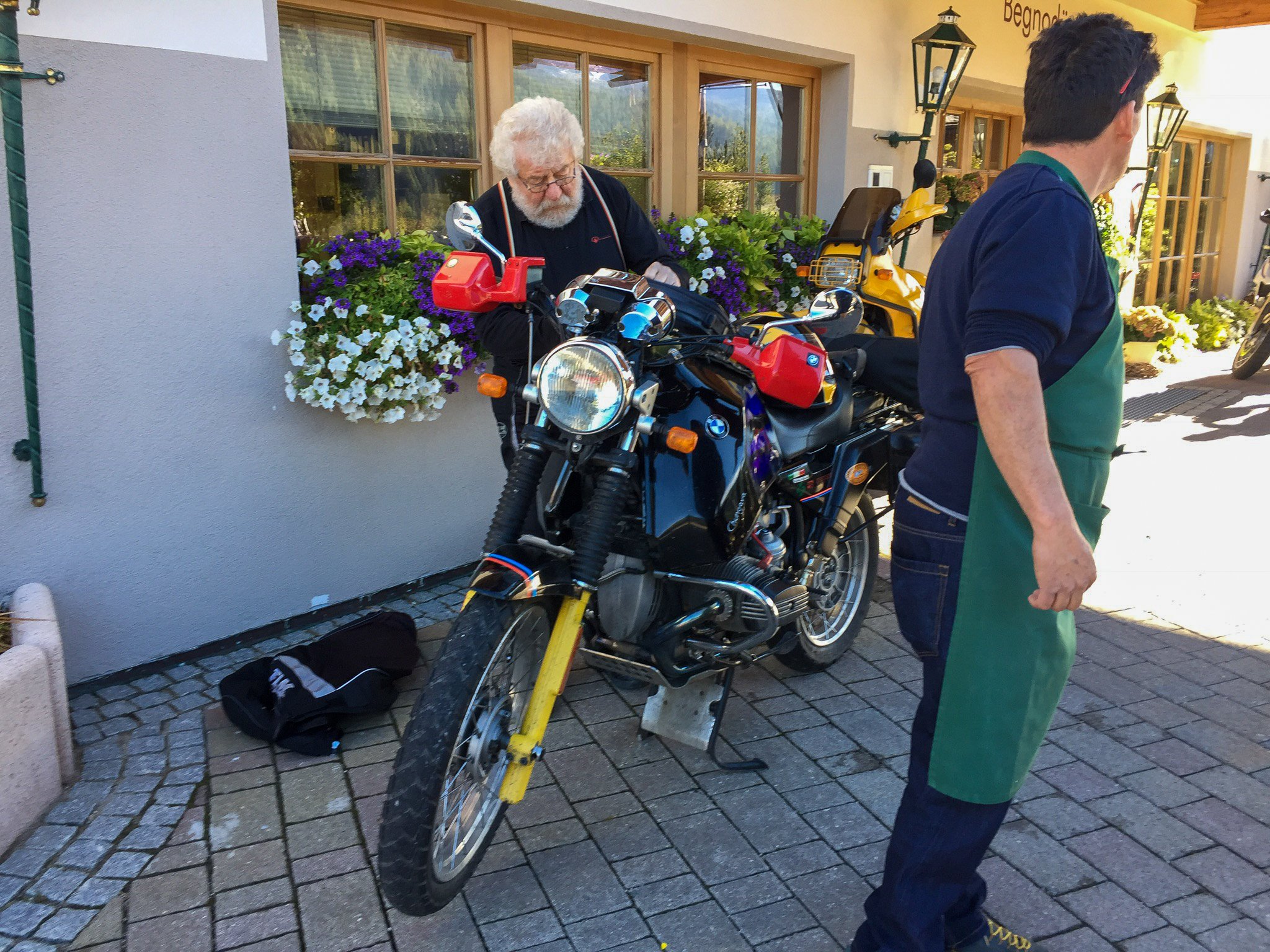 Photo Oct 03, 09 33 17.jpg