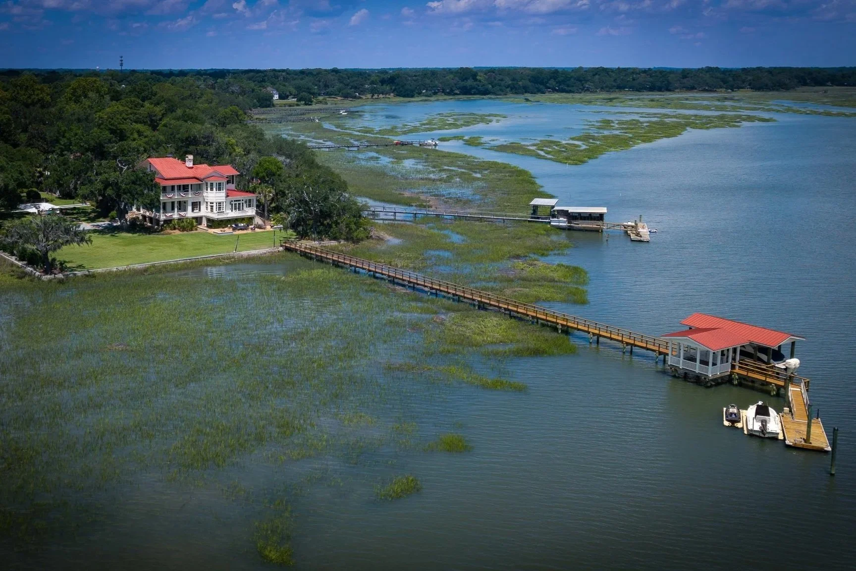 Beaufort, South Carolina: Beauty, History, and the Stories Beneath the Surface