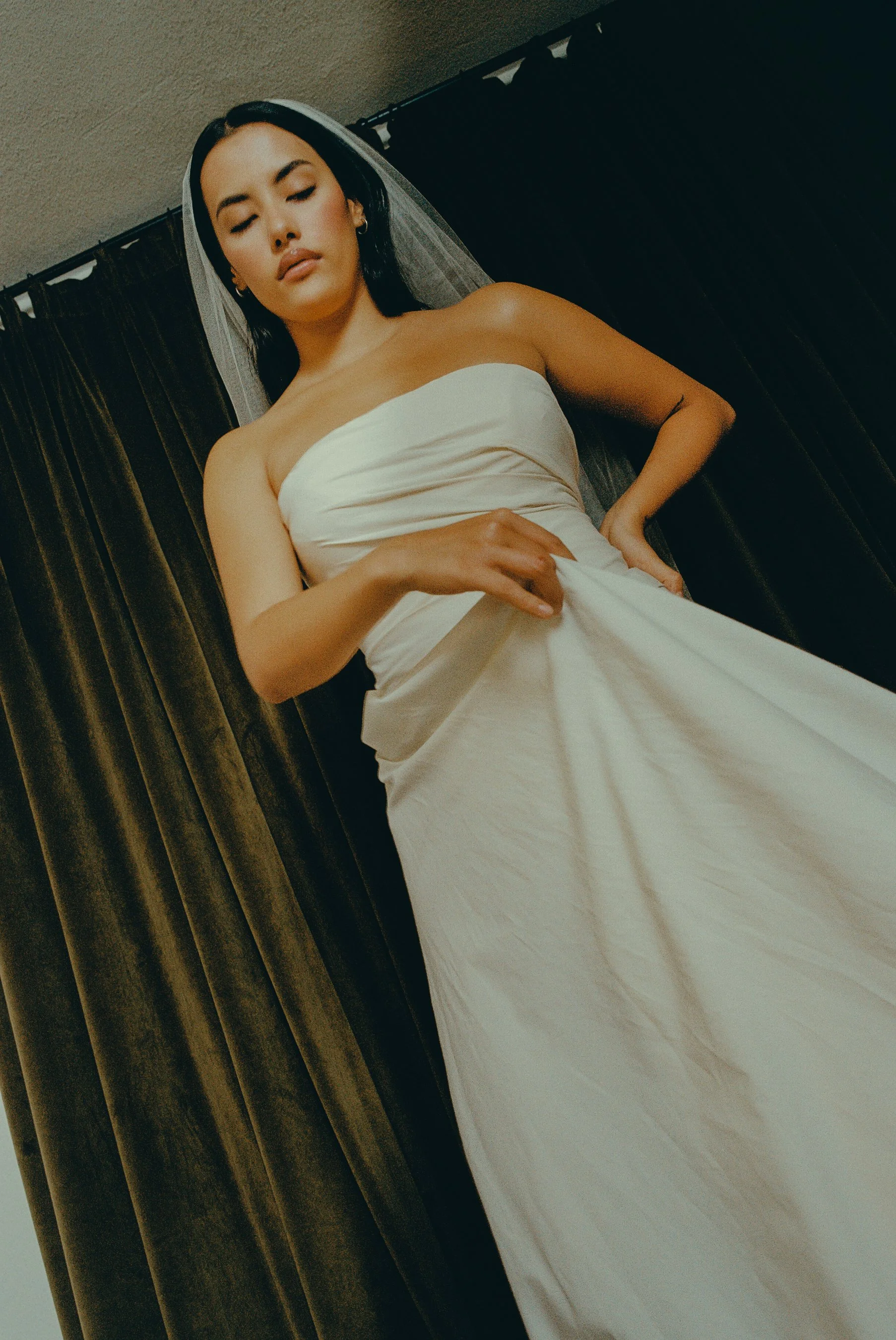047354-R1-016-6A.jpg