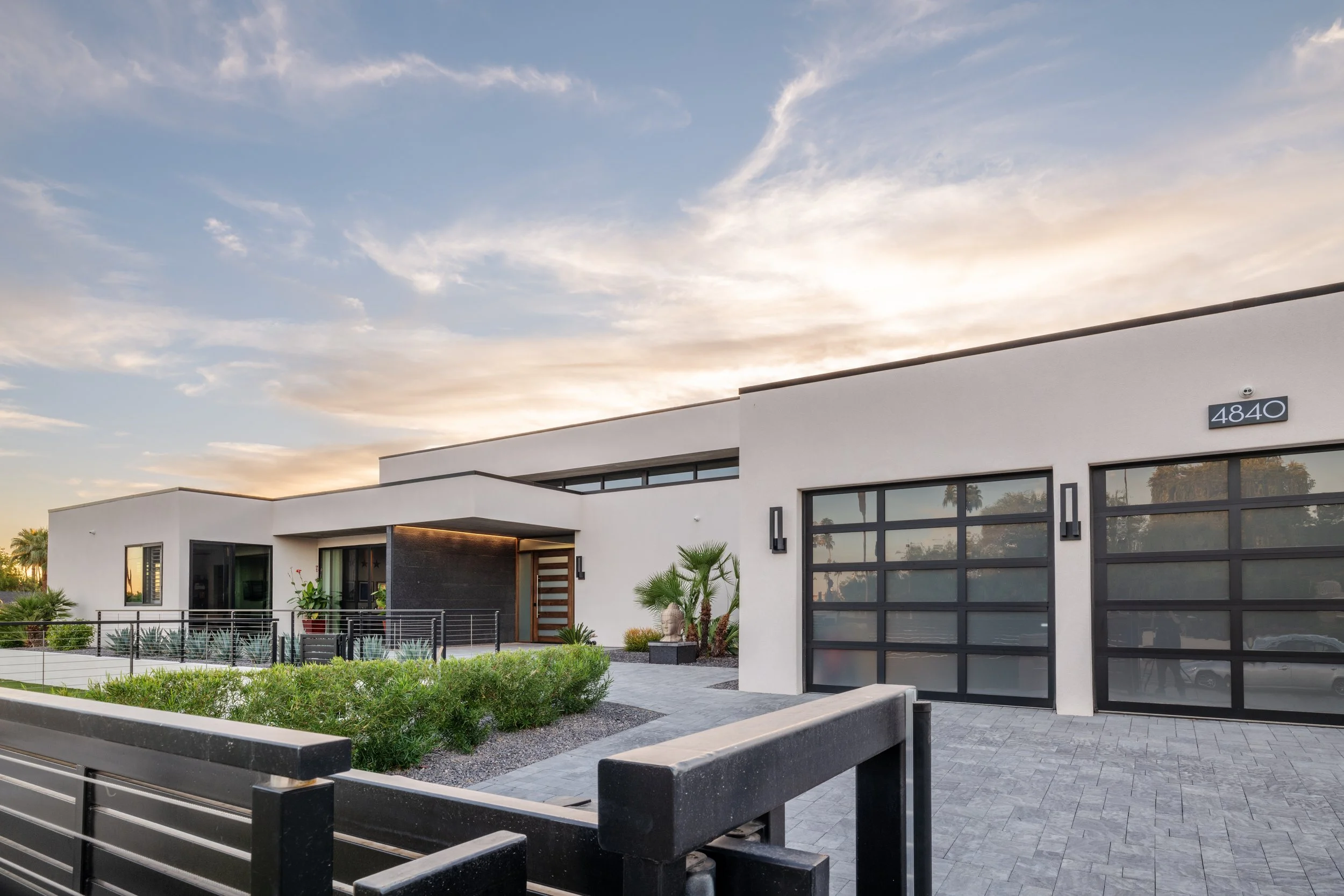 R1050160-Edit copy.jpg