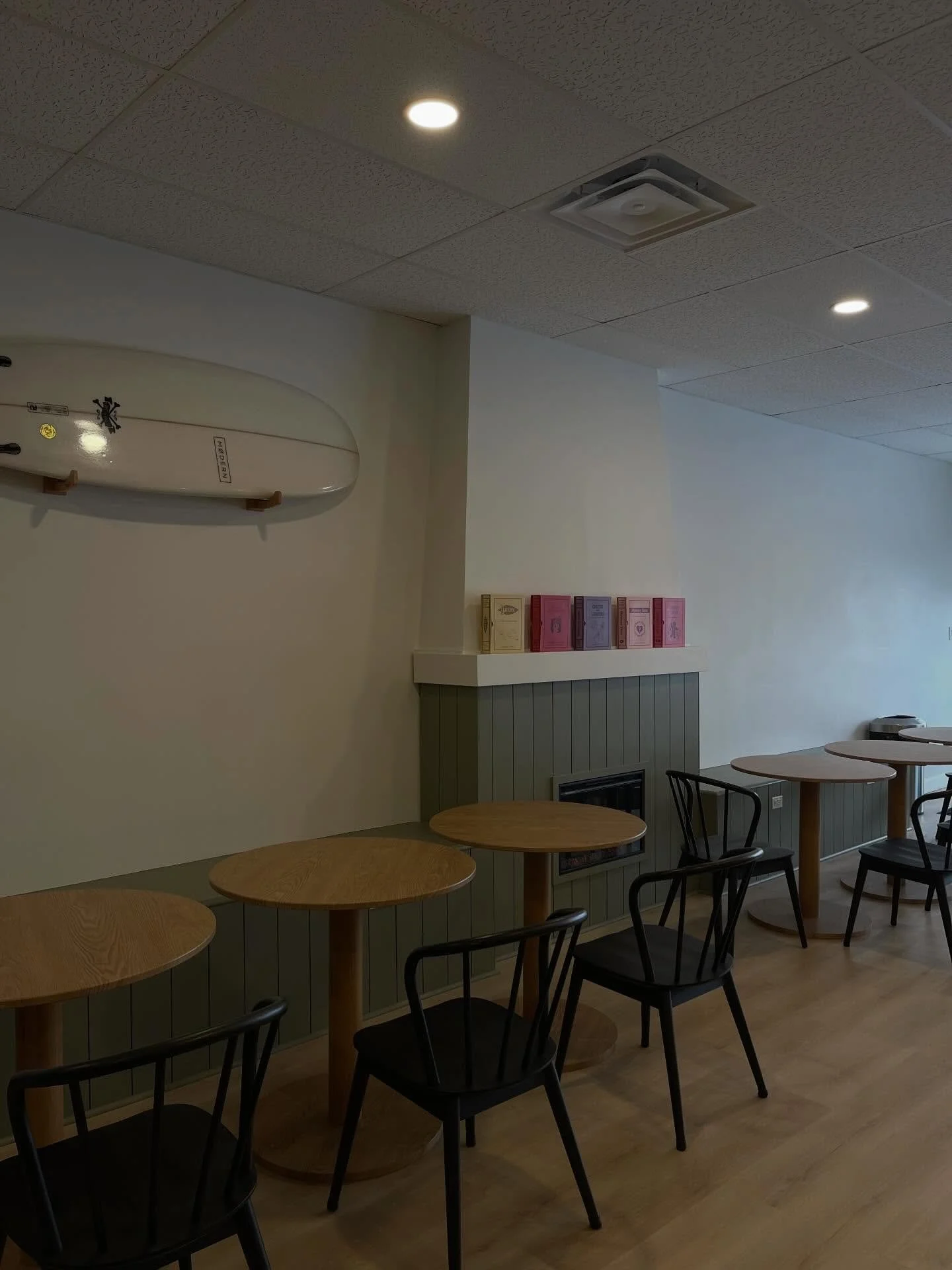 𝐈&rsquo;𝐯𝐞 𝐛𝐞𝐞𝐧 𝐰𝐨𝐫𝐤𝐢𝐧𝐠 𝐜𝐥𝐨𝐬𝐞𝐥𝐲 𝐰𝐢𝐭𝐡 𝐦𝐲 𝐠𝐨𝐨𝐝 𝐟𝐫𝐢𝐞𝐧𝐝𝐬 𝐄𝐦𝐢𝐥𝐲 𝐚𝐧𝐝 𝐊𝐨𝐮𝐫𝐭𝐧𝐞𝐲, 𝐭𝐡𝐞 𝐢𝐧𝐜𝐫𝐞𝐝𝐢𝐛𝐥𝐞 𝐨𝐰𝐧𝐞𝐫𝐬 𝐨𝐟 𝐓𝐡𝐞 𝐋𝐚𝐳𝐲 𝐖𝐚𝐯𝐞, 𝐚𝐧𝐝 𝐥𝐞𝐭&rsquo;𝐬 𝐣𝐮𝐬𝐭 𝐬𝐚𝐲&hellip; 𝐬𝐨