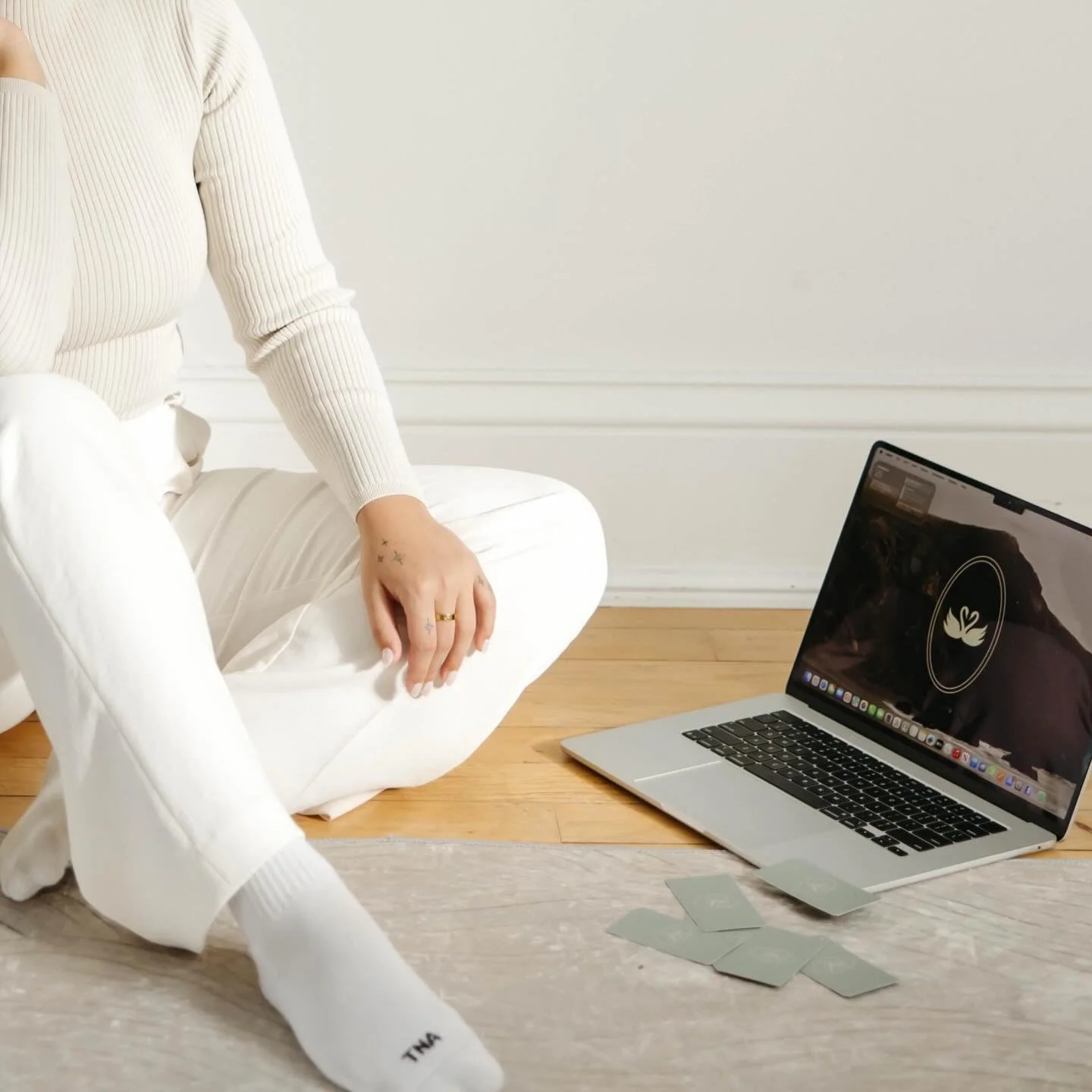 𝐎𝐤 𝐲&rsquo;𝐚𝐥𝐥, 𝐢𝐭&rsquo;𝐬 𝐨𝐟𝐟𝐢𝐜𝐢𝐚𝐥𝐥𝐲 𝐥𝐢𝐯𝐞 💻🤍

I&rsquo;m so excited to share that my new website has officially launched! This space has been created with so much intention, to make it easier for you to learn more about my se