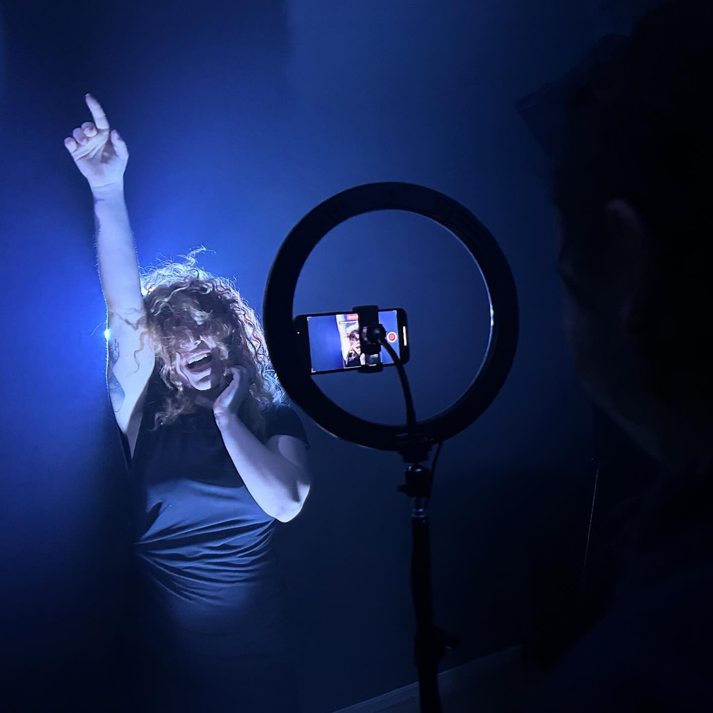 Day 3 on the #Lunatic video shoot - and what a shoot it has been! 🔥 One more night in that little bedroom and we should have what we need to finish this masterpiece. @lona.sniqi #musicvideo