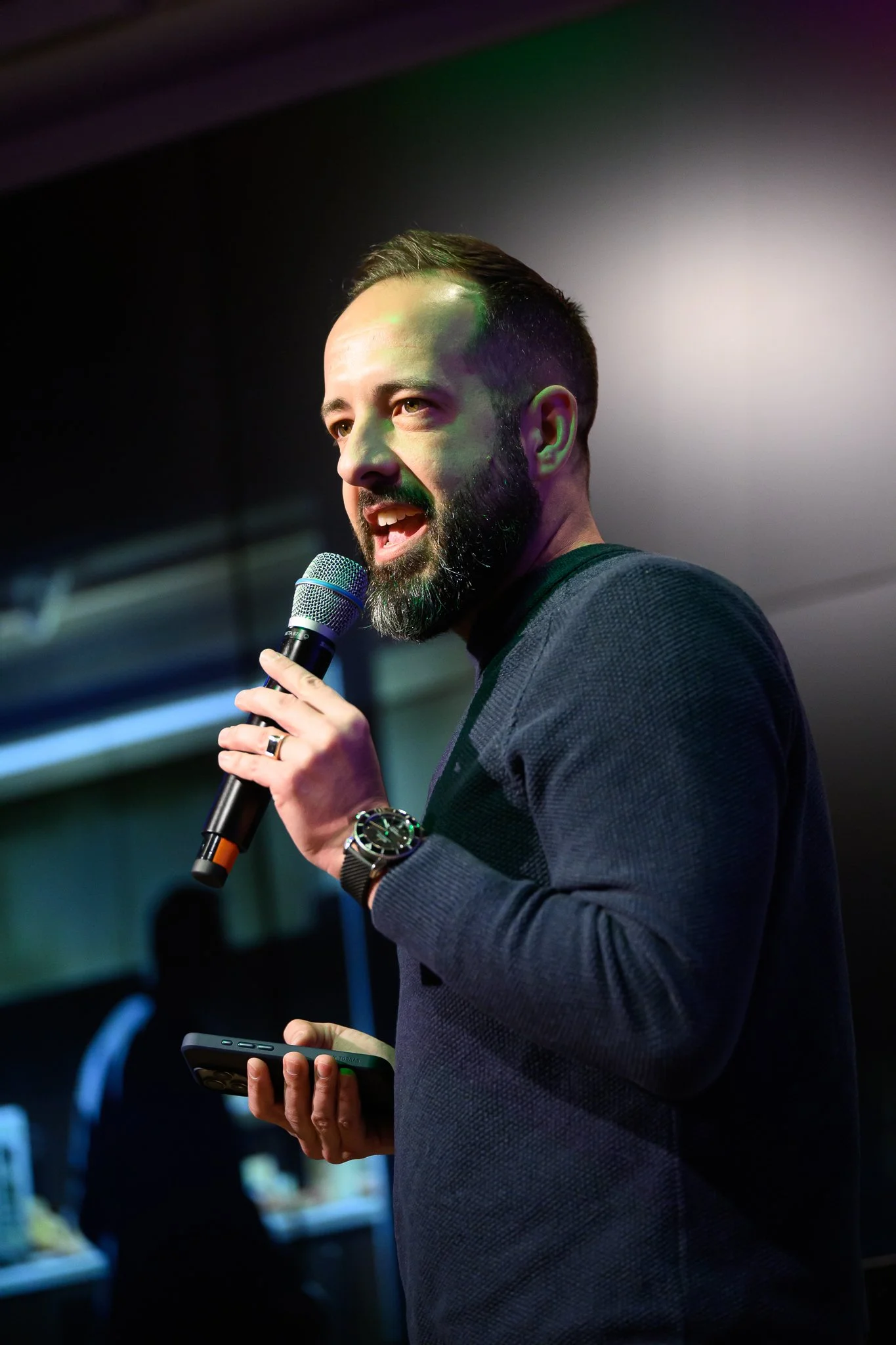 12626_TopiTopics_KLPhoto_SneakPeeks-01 (1).jpg