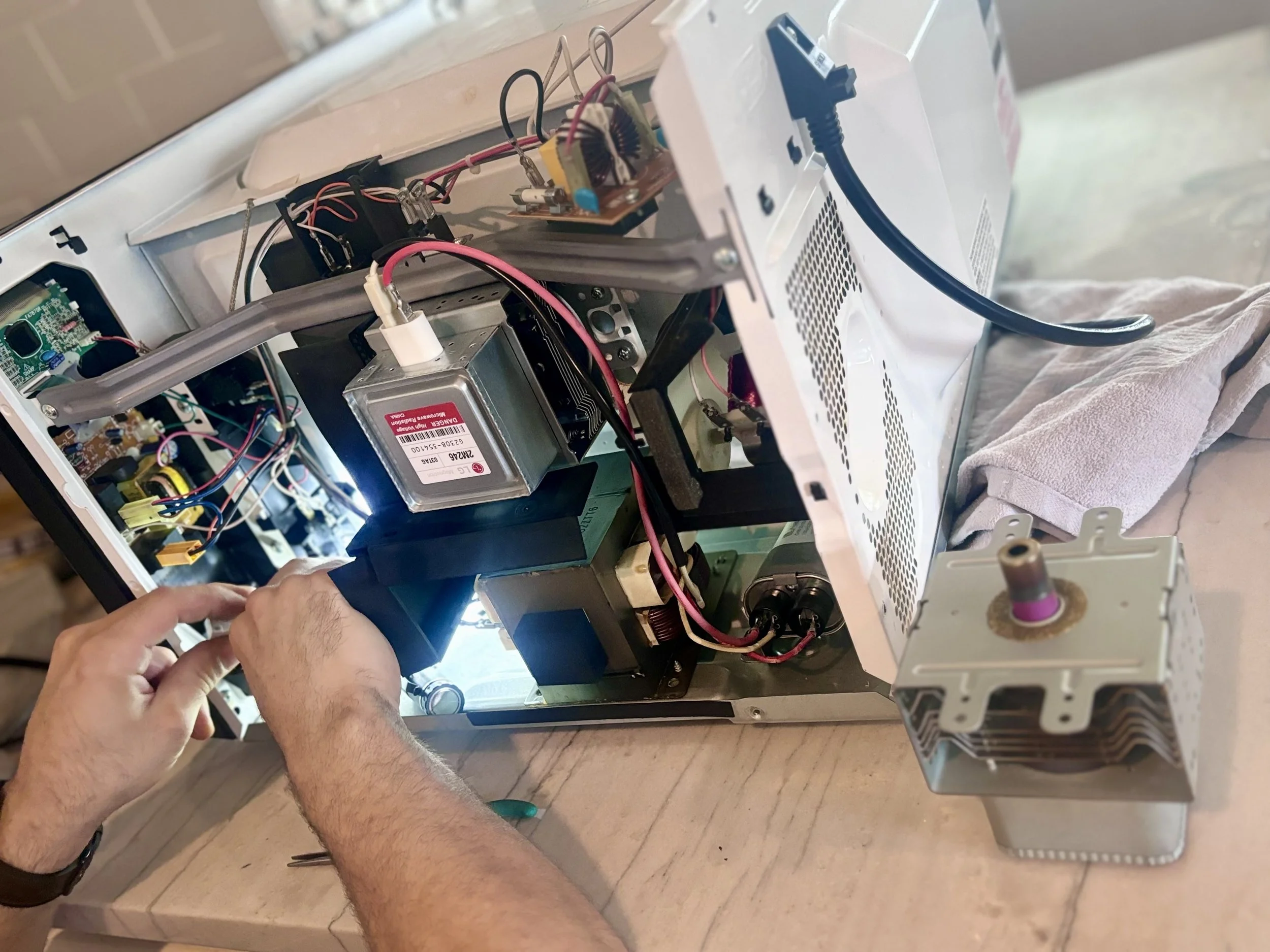 Oranssi project: studio shed