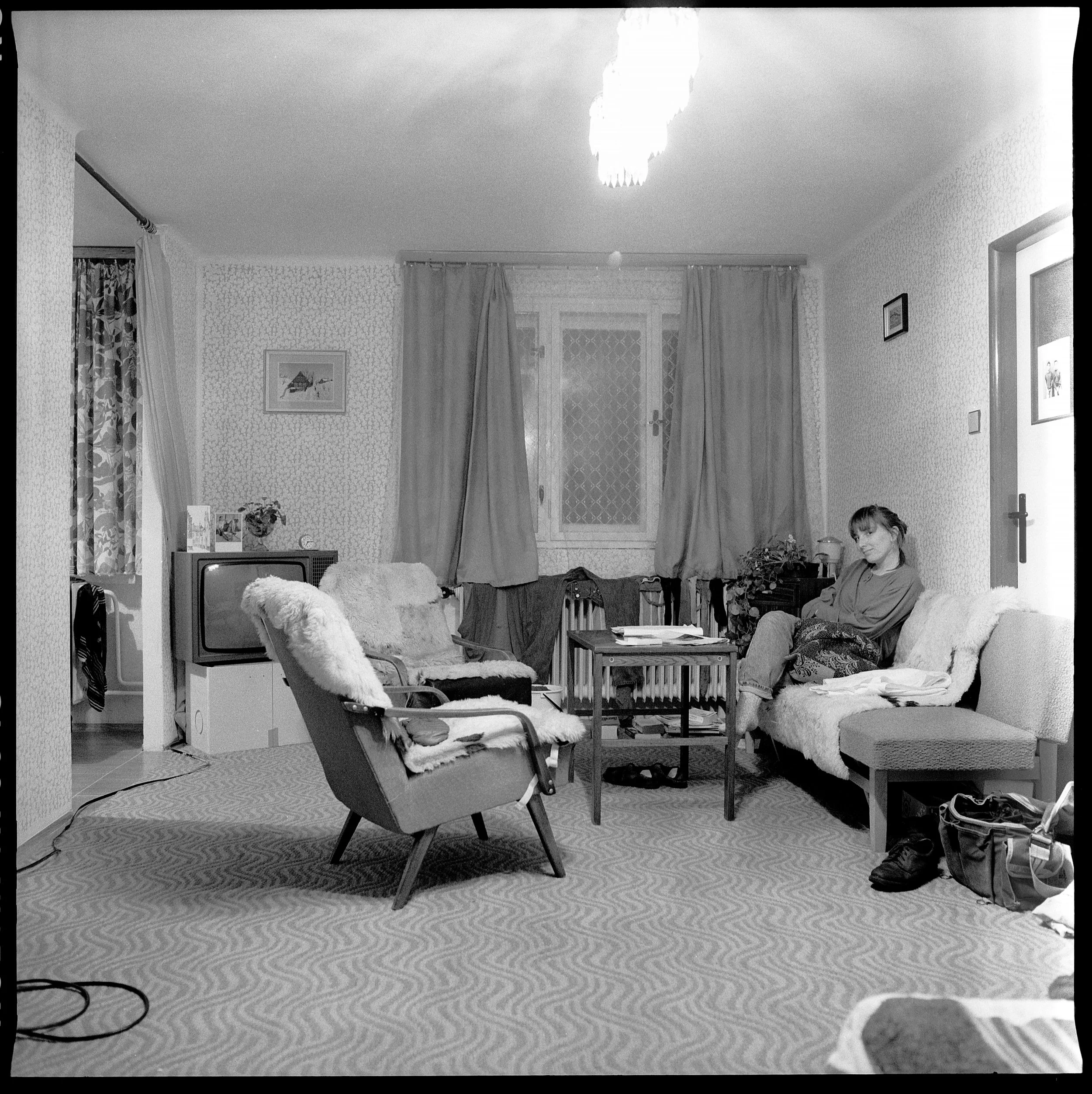 lynn in turnov apt.jpg