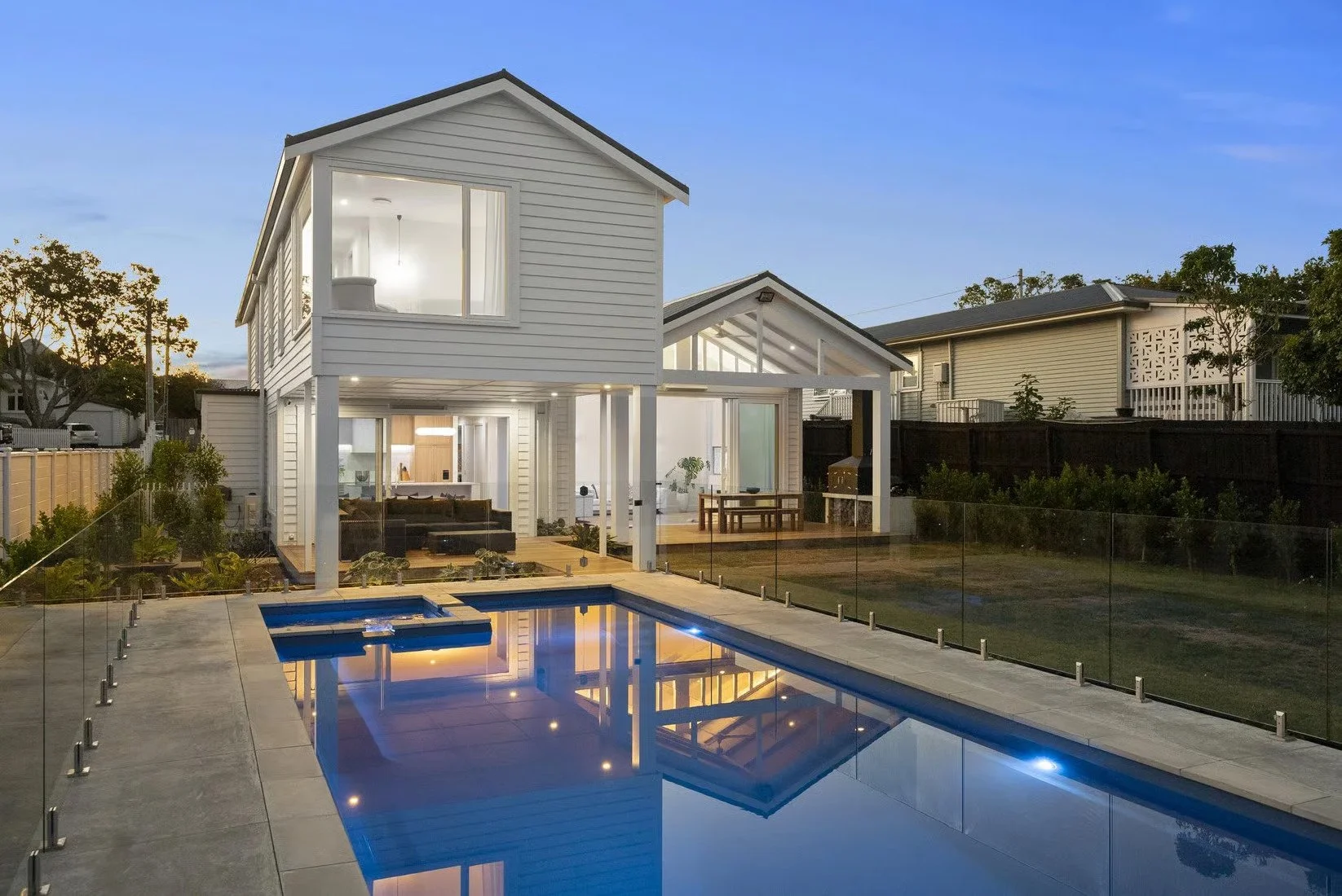 Woka NZ - Northcote Point  1.jpg