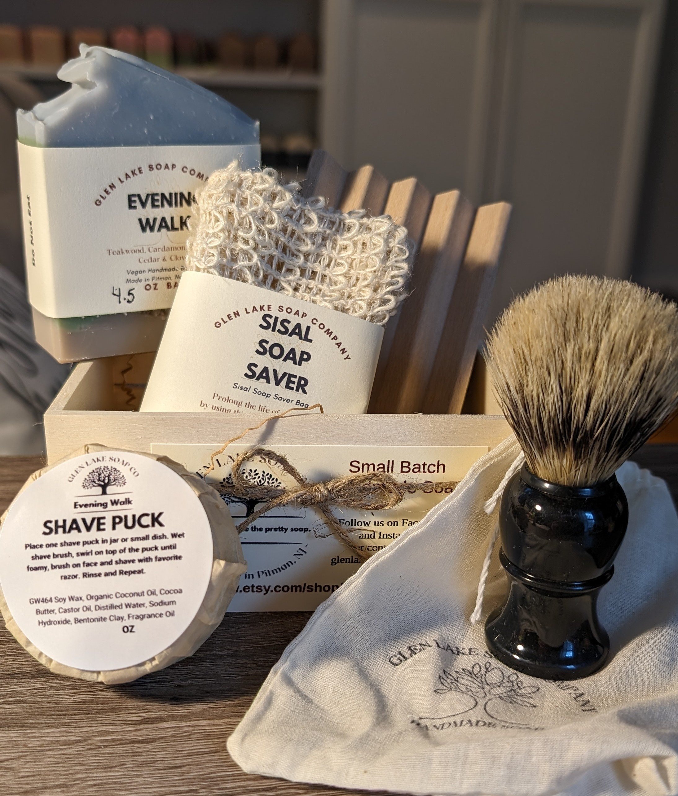 https://i.etsystatic.com/36840019/r/il/bff0b0/5697049921/il_fullxfull.5697049921_mde7.jpg