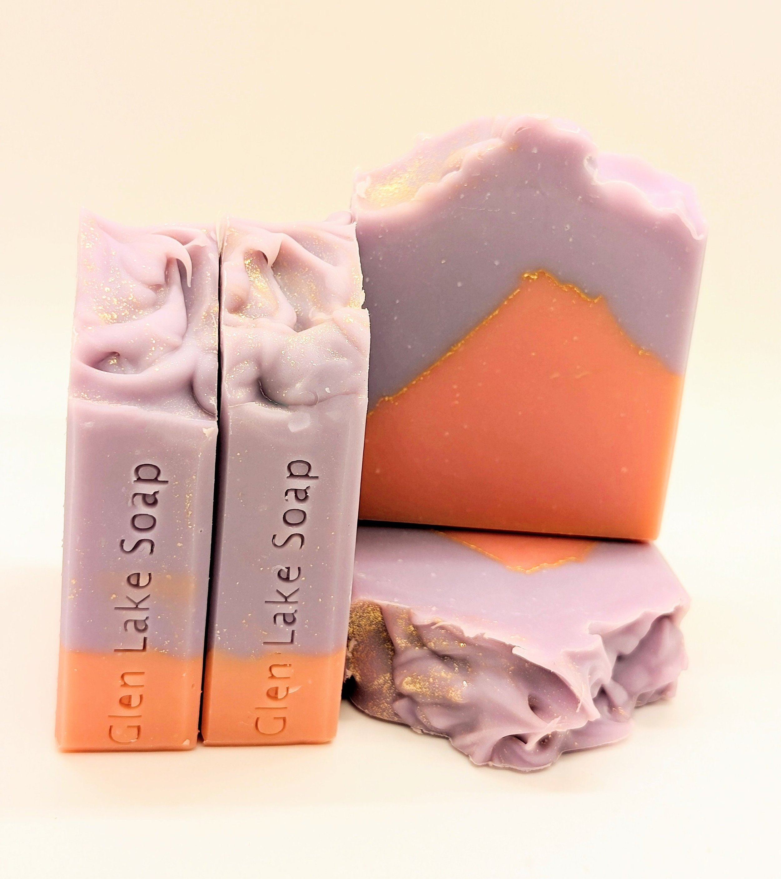 https://i.etsystatic.com/36840019/r/il/443a7c/5697976931/il_fullxfull.5697976931_8mae.jpg