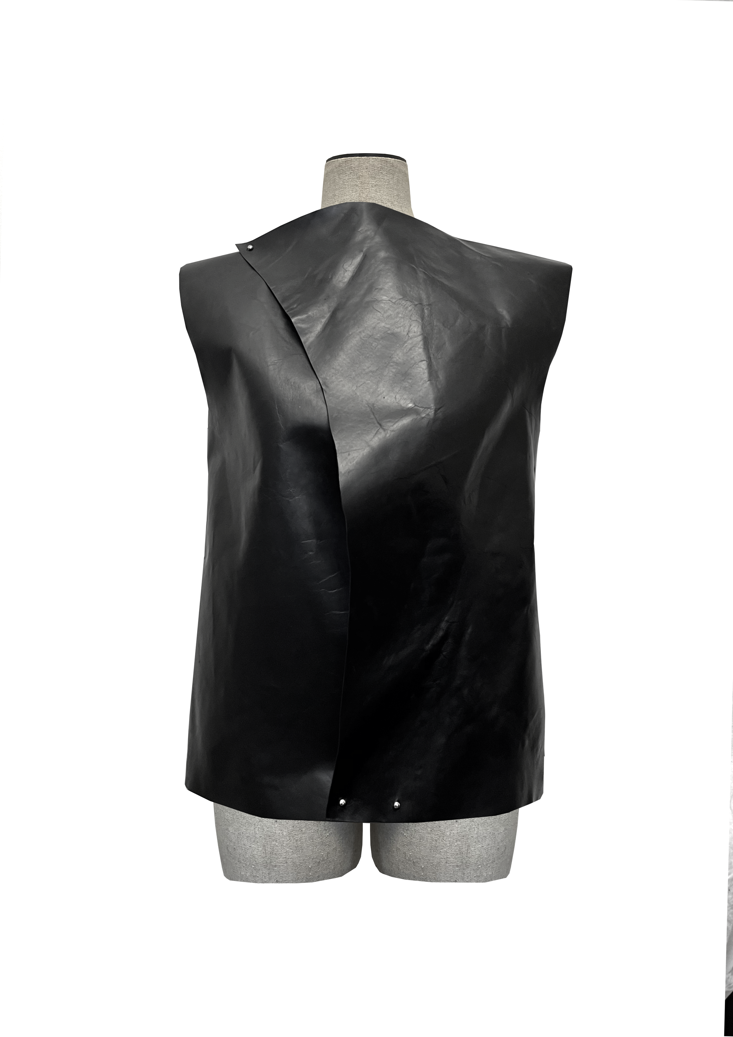 Vest Front.png