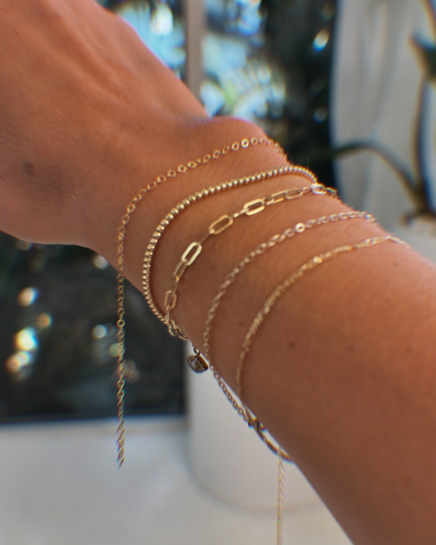 My pick for summer ✨🌊🐚🥥
Swipe >>>> for pricing
#foreverbalmy #permanentjewellery #sunshinecoast #mooloolaba #sunshinecoastbeauty #permanentjewellerysunshinecoast