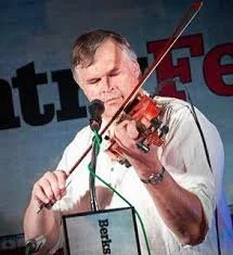 Live Music by Travis Wetzel