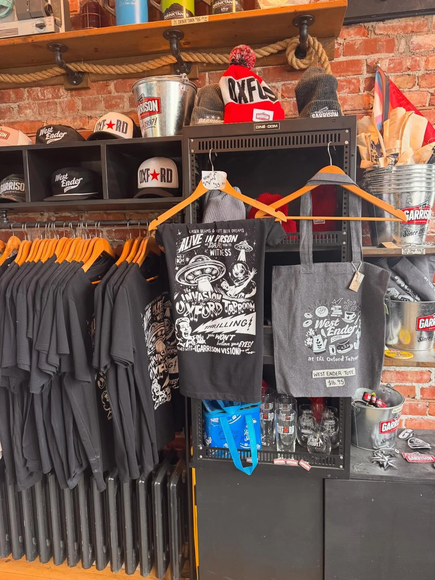 It's the neatest feeling to walk into a shop like @oxfordtaproom and see a bunch of the stuff we've collaborated on together! SO RAD! 

#craftbeer #craftbrewery #coffee #merch