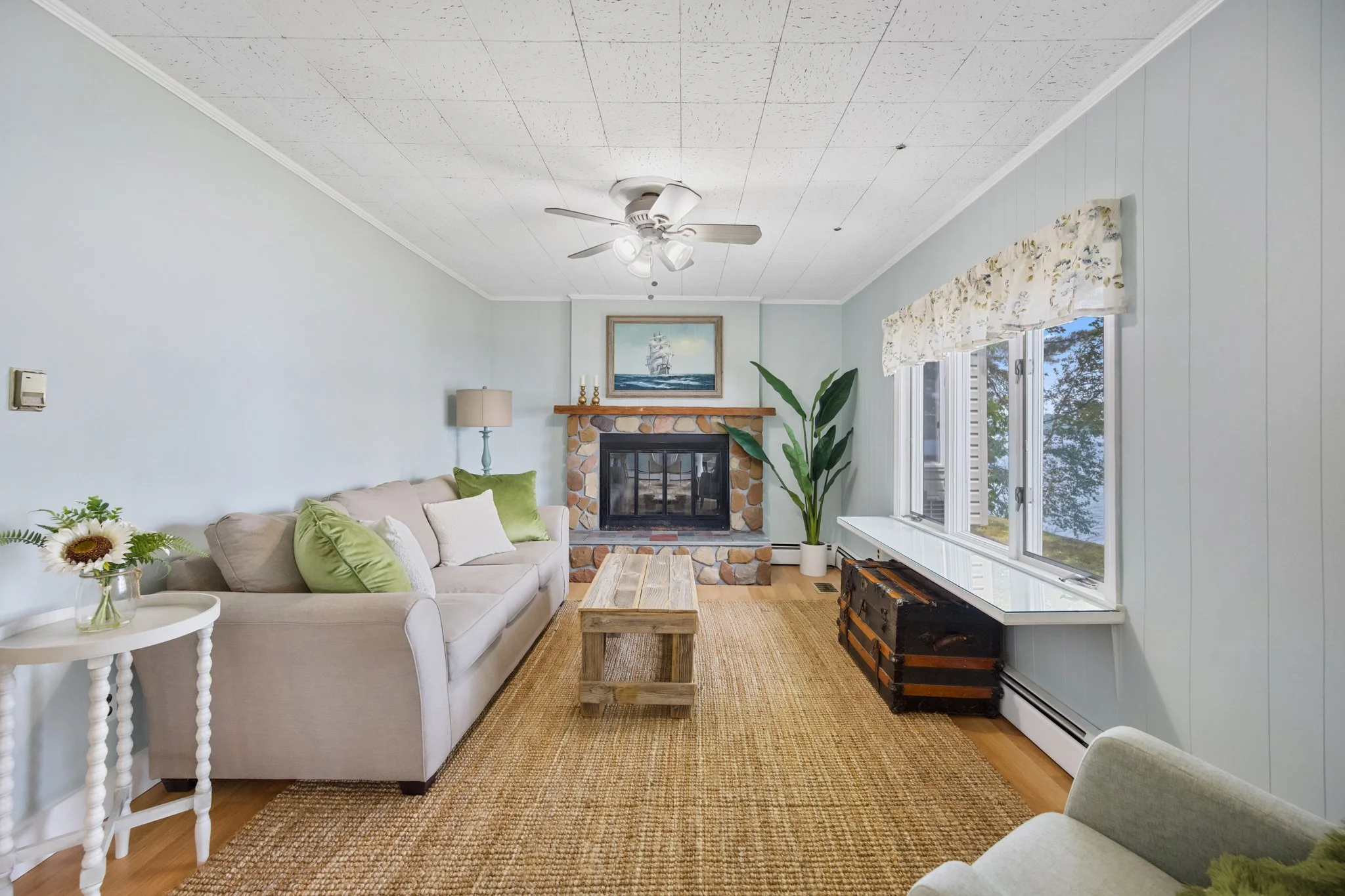 livingroom_after.jpg