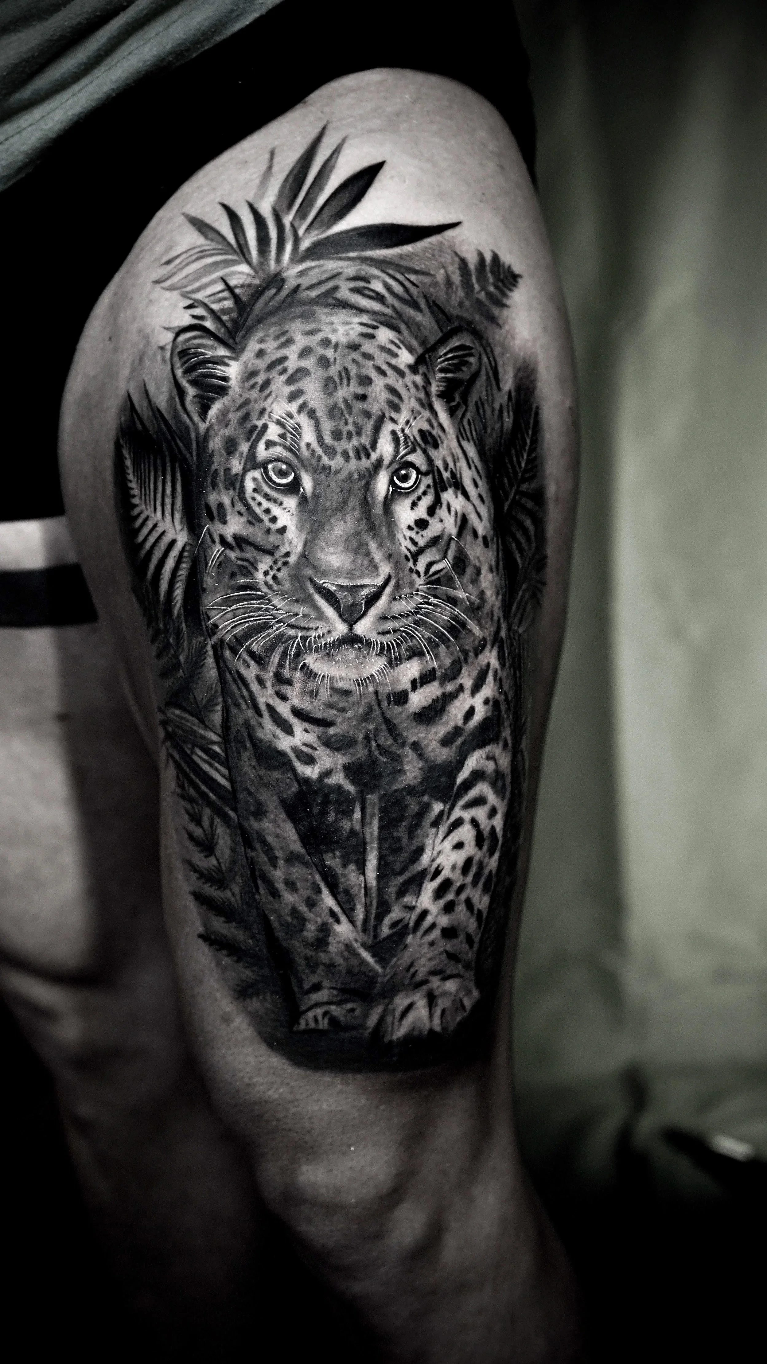 Jaguar Black and Grey Realism Tattoo 