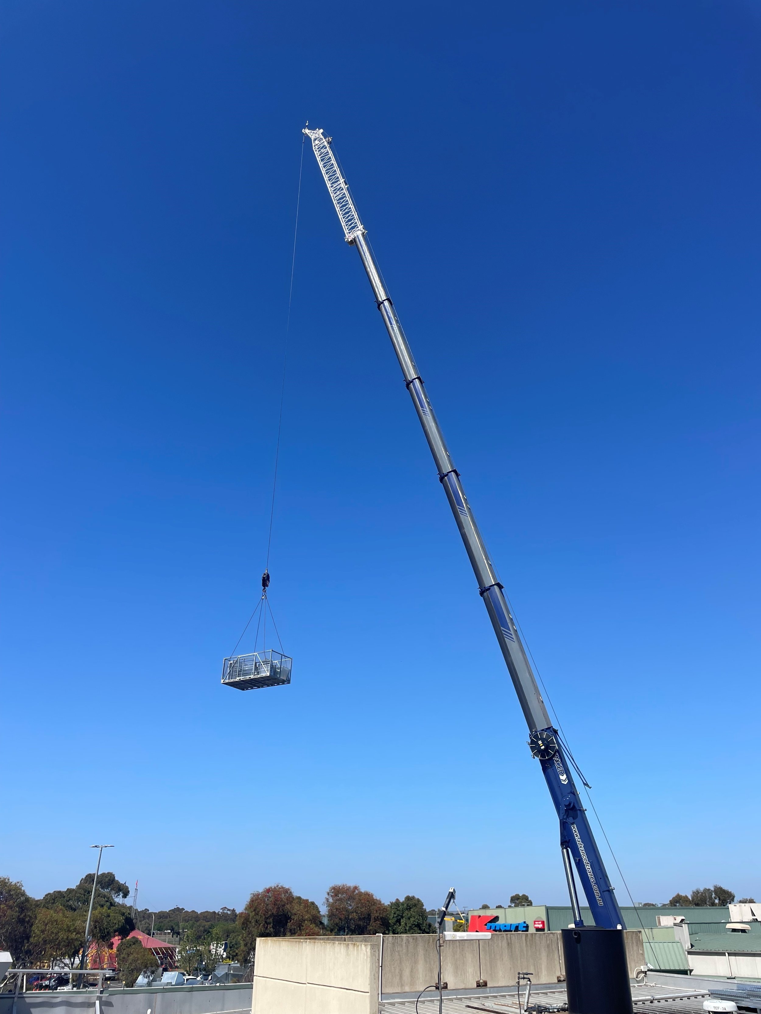 rigging woodgrove shopping centre