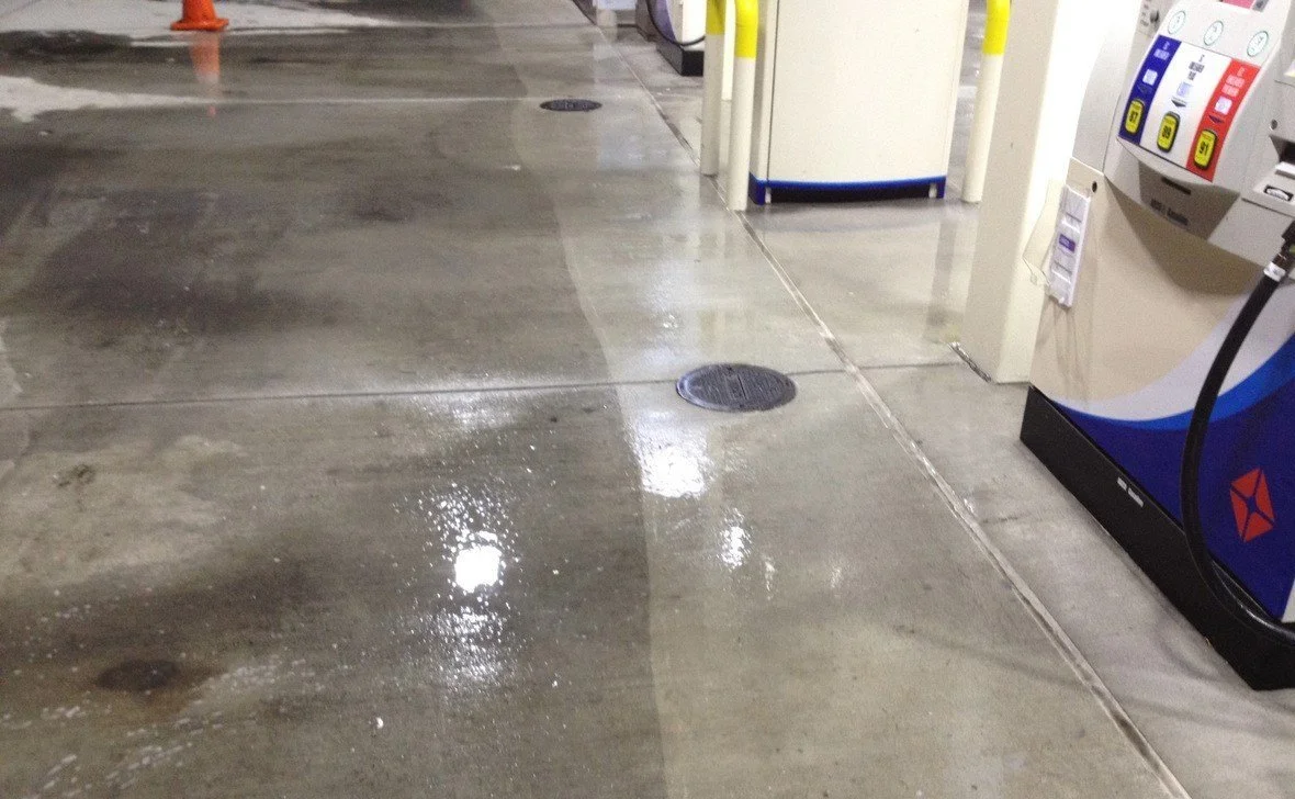 Image-Gas-Station-Pressure-Washing.jpg