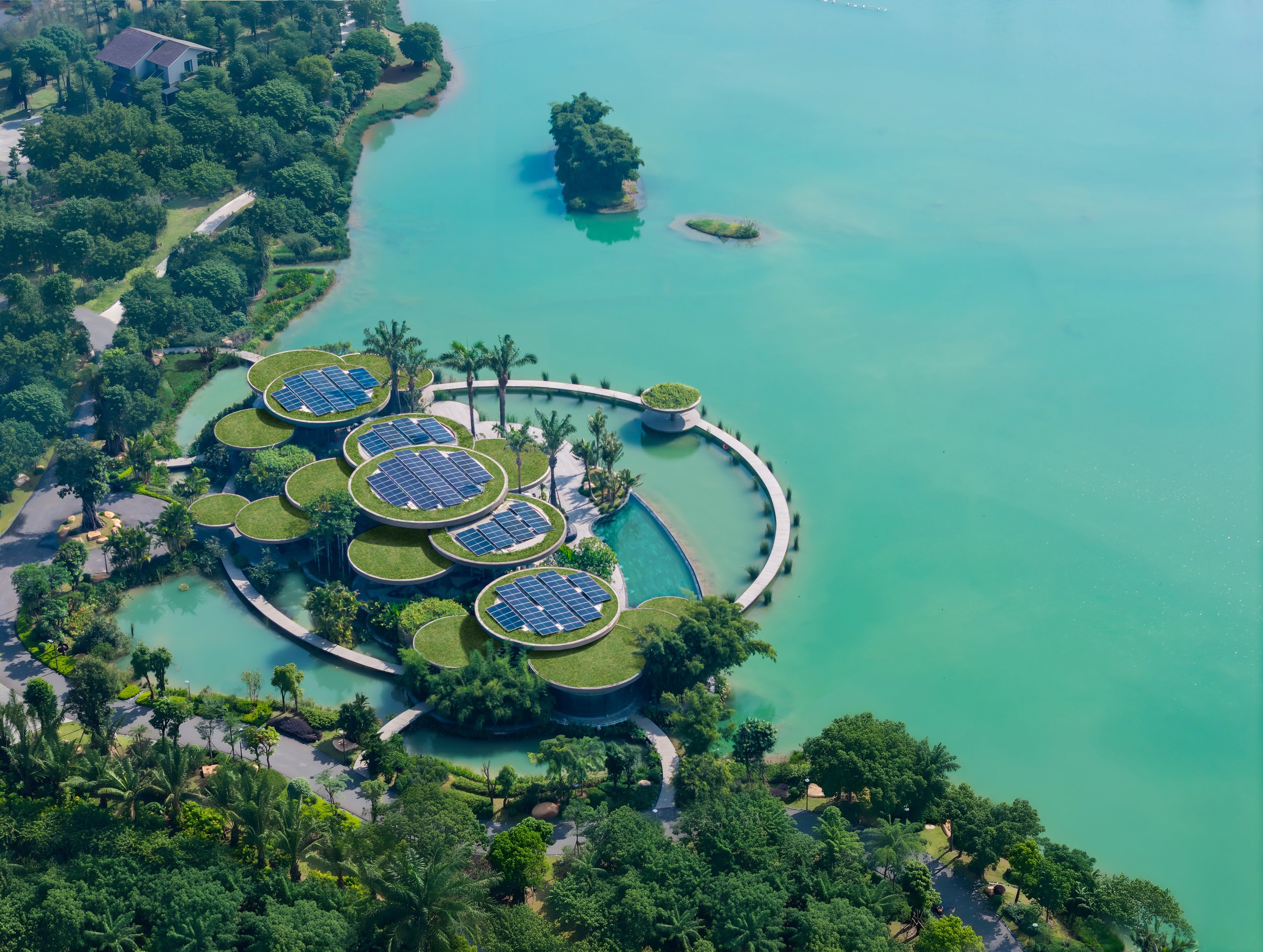 02-Tong the lon sau nhin ra-0934_D.jpg