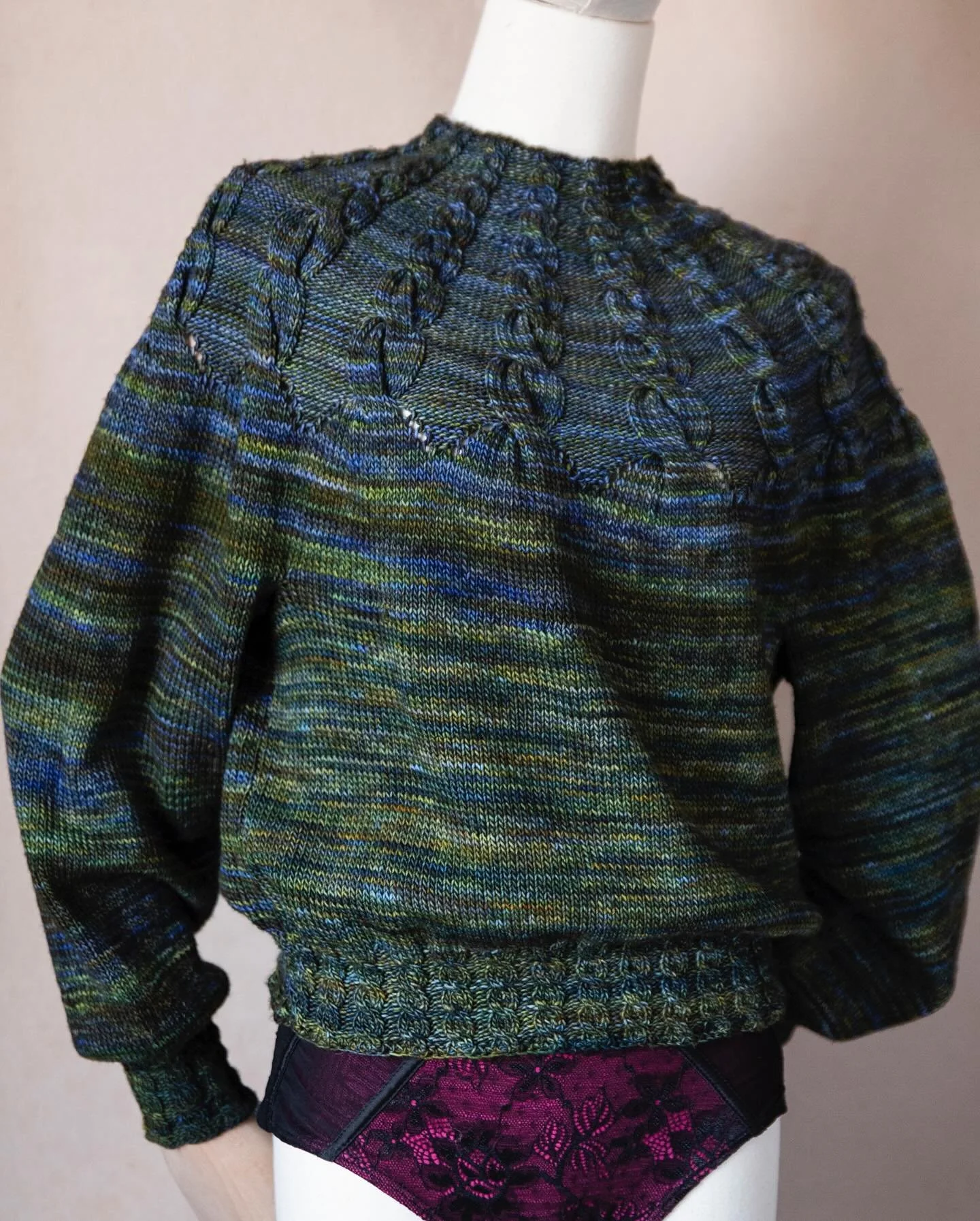 🧶✨ Introducing Our Latest Creation! ✨🧶

Feast your eyes on this stunning sweater, MISSIMI, crafted from luxurious hand-dyed 100% merino wool. The vibrant colors and soft texture make it a true masterpiece, perfect for any season! 🌈💫

But that&rsq