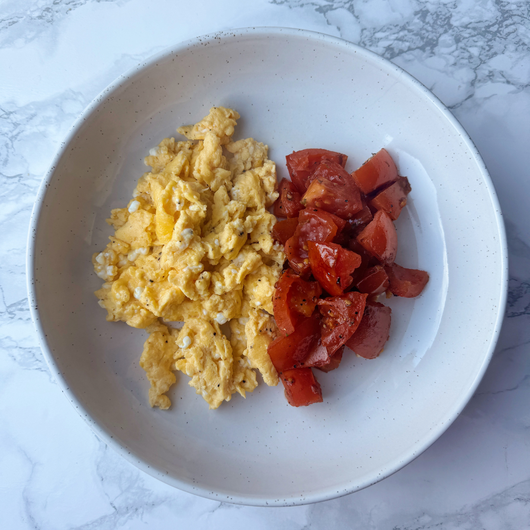 Scrambled Egg + Balsamic Tomatoes&nbsp;(LC)
