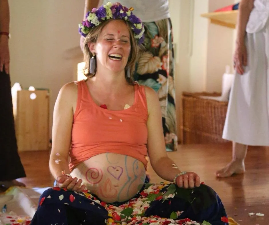 Il Blessingway: un rituale sacro che celebra la Madre e la sostiene nella trasformazione