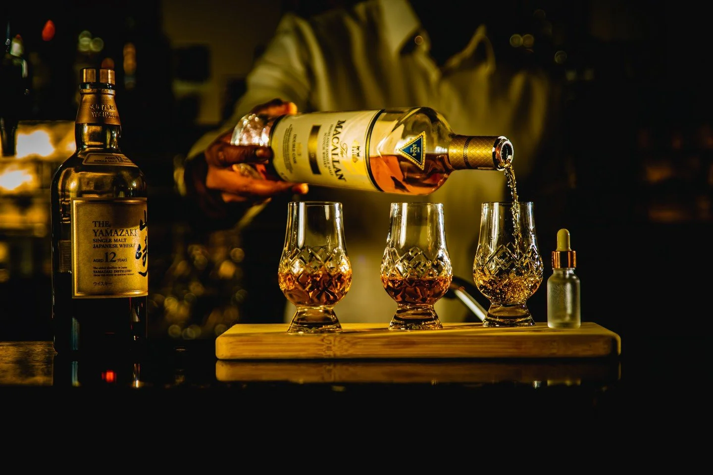 You have some more of those 'Alcohol' shots?
.
.
Sure!
.
.
Beautiful Shots taken At @sumventure_flightbar 
.
#CocktailHour #Drinkstagram #CocktailTime #CocktailParty #CocktailsOfInstagram #CocktailCulture #CreativePhotography #PhotoArt #ArtisticPhoto