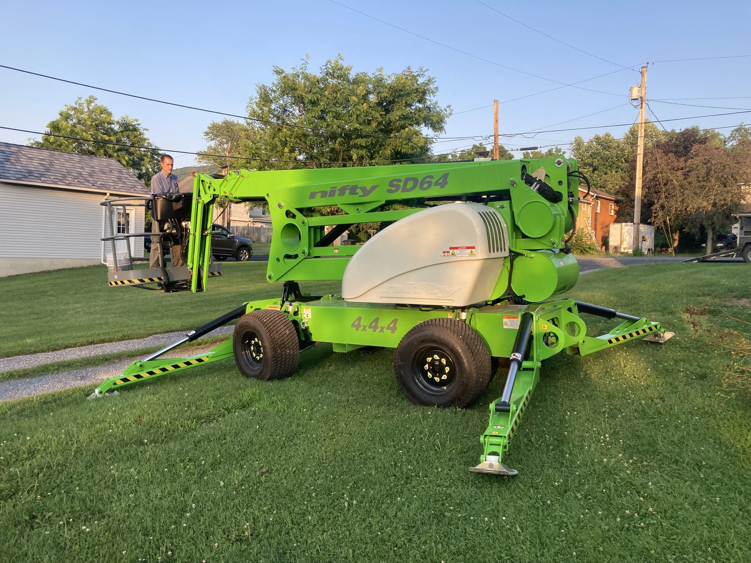 Niftylift SD64 - 64' manlift