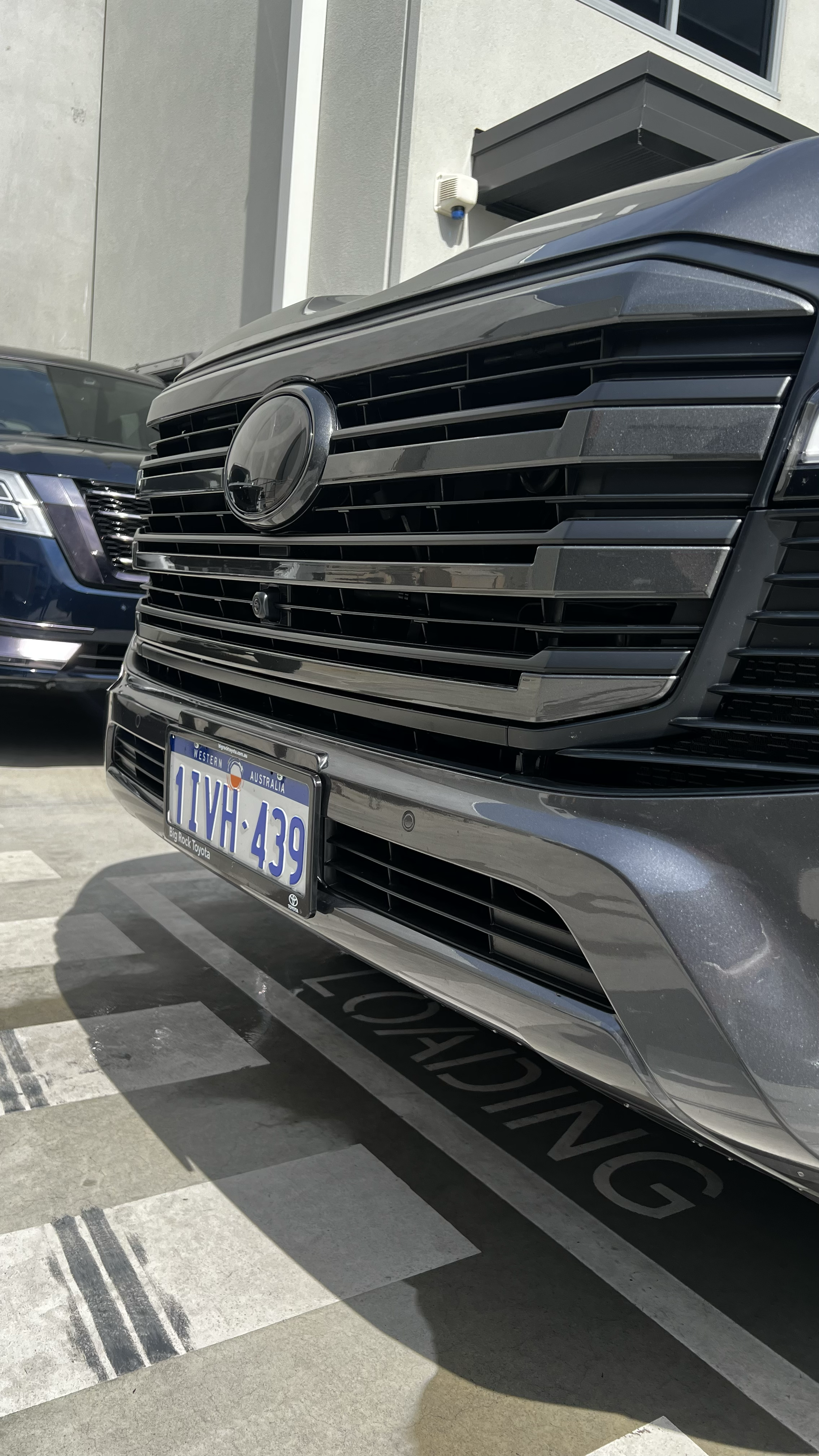 LC300 Series Grille with colour coded gunmetal grey feature strips