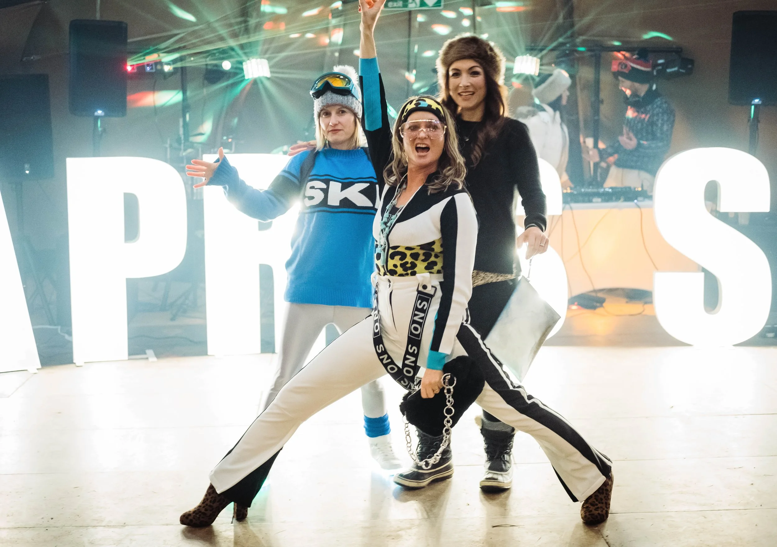 Tipi party hire Devon apres ski