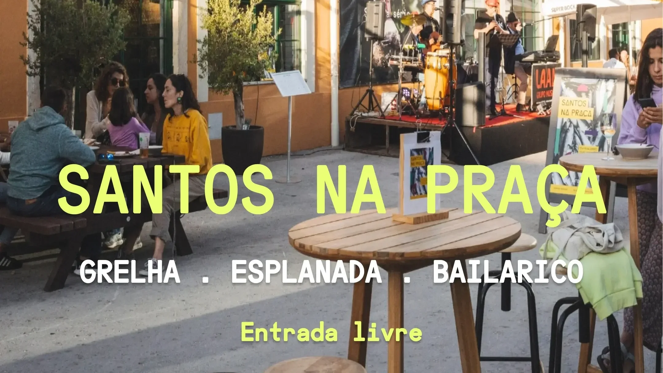 Santos na Praça