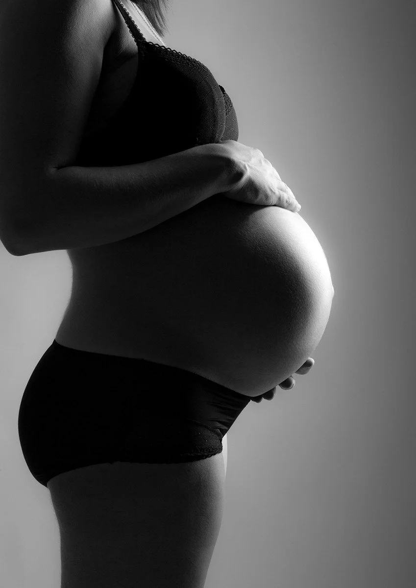 Gravid-mave-fotograf-vestsjælland.jpg