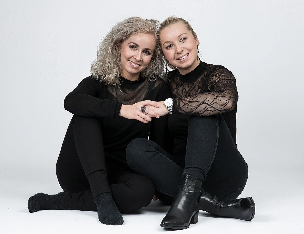 Caroline-og-Simone-1.jpg