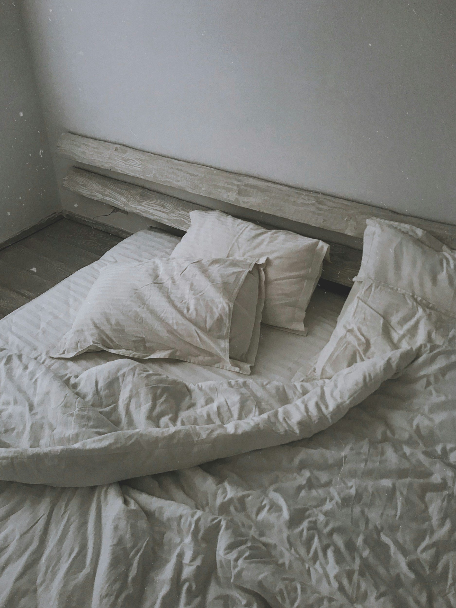 picture of a bed