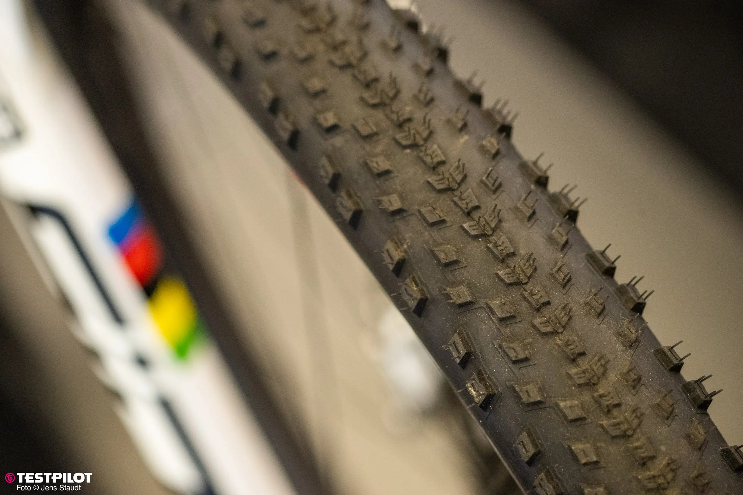 Foto_Jens_Staudt_TESTPILOT_bike_Pirelli_Scorpion-7112.jpg