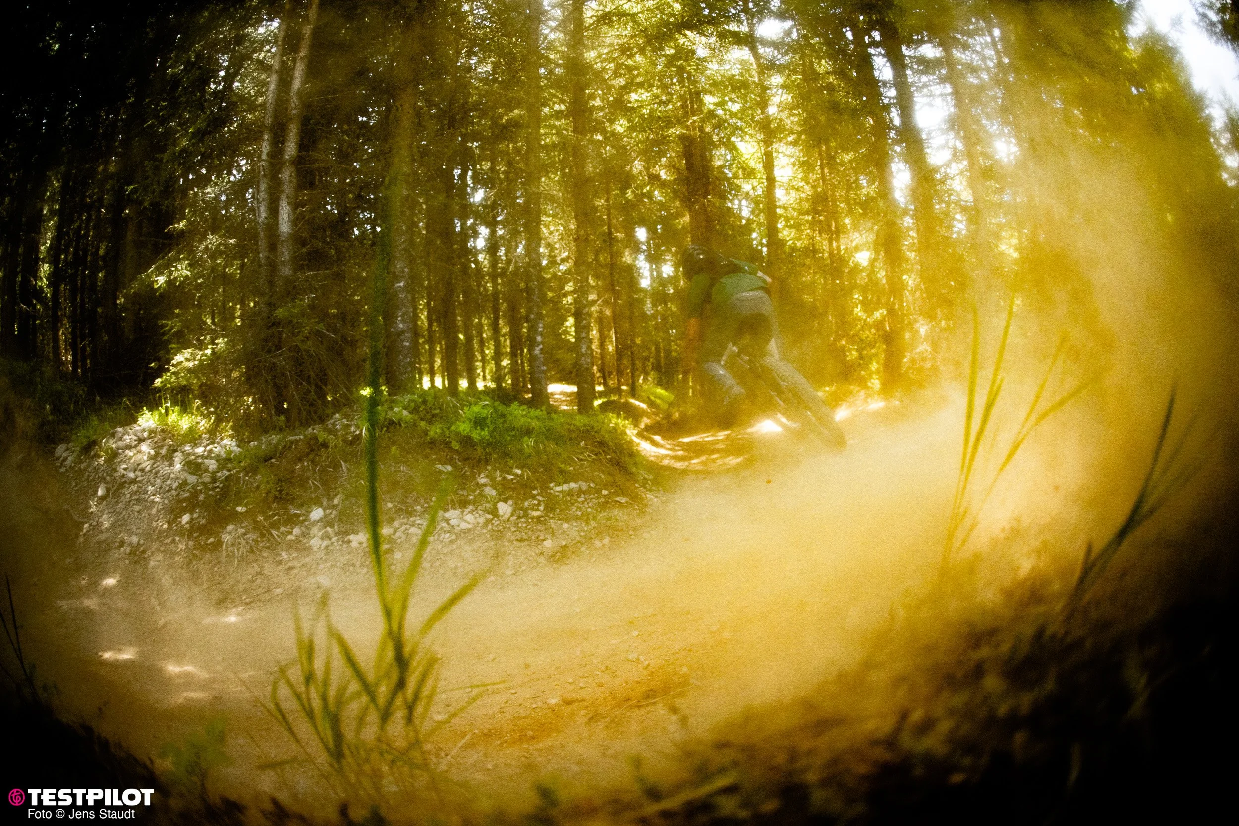 Foto_Jens_Staudt_Nauders_3Laender_Enduro_Moods-9455.jpg