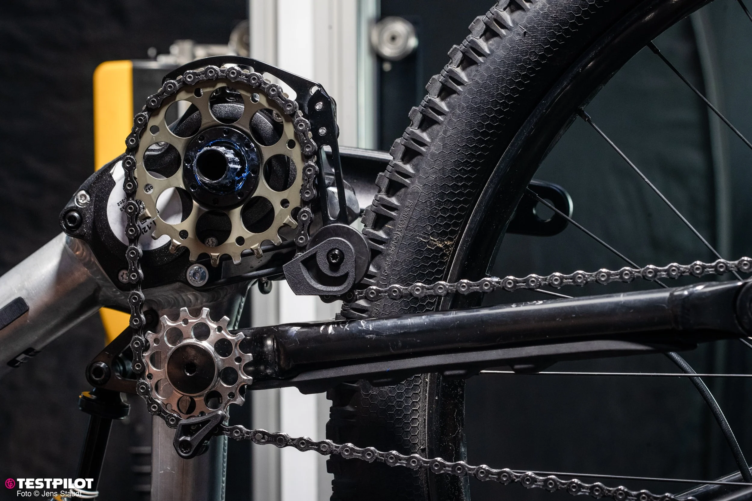 Foto_Jens_Staudt_TESTPILOT_MONTAGE_Kavenz_Pinion_Test_Review-8732.jpg