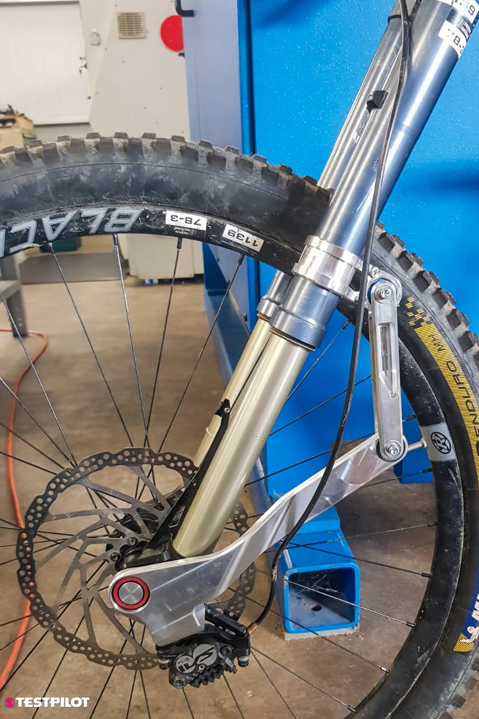MTB_Anti-Dive-fork-Reichmann-02.jpg