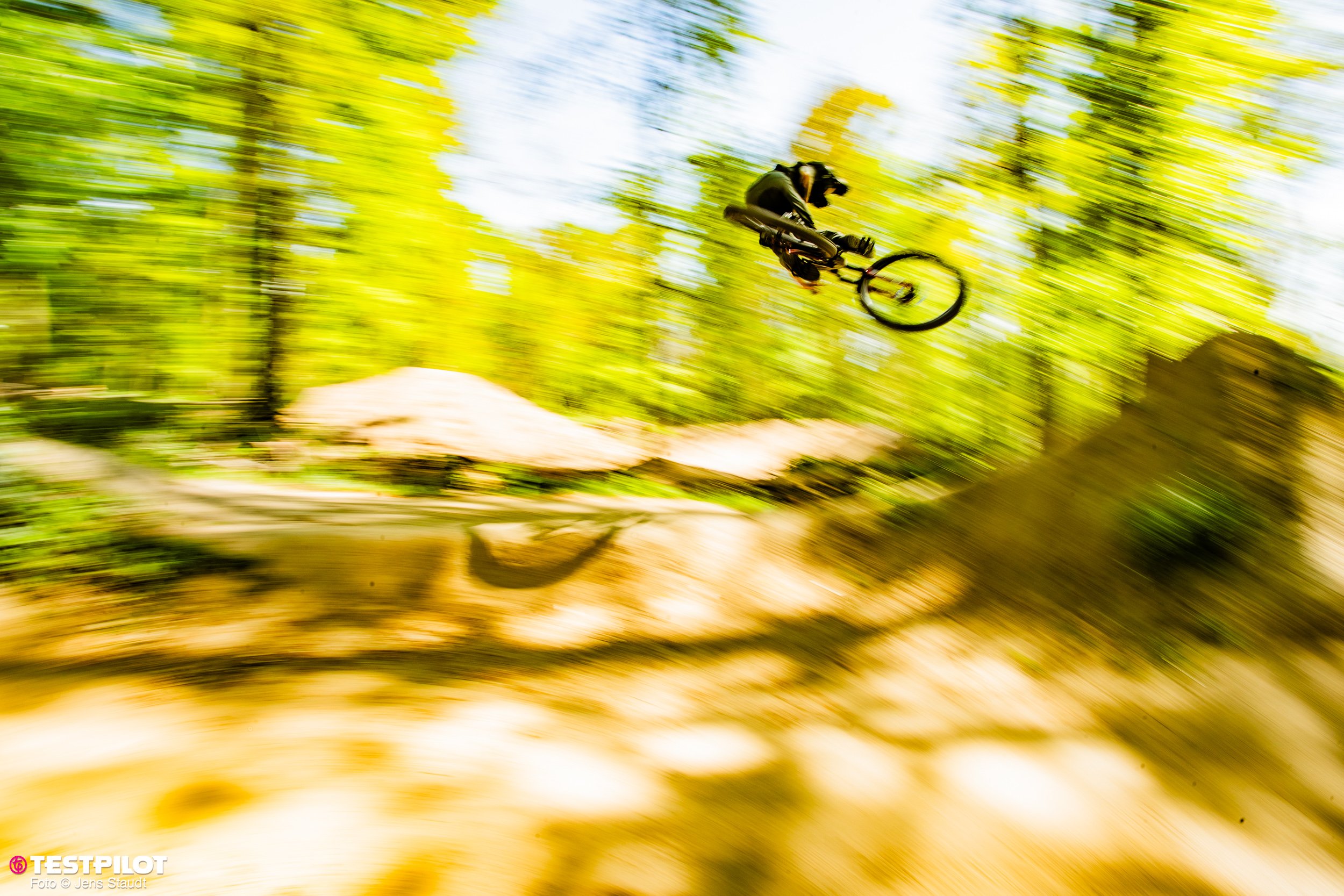 Foto_Jens_Staudt_Zink-Bikes-Vacay_Review_action-3218.jpg