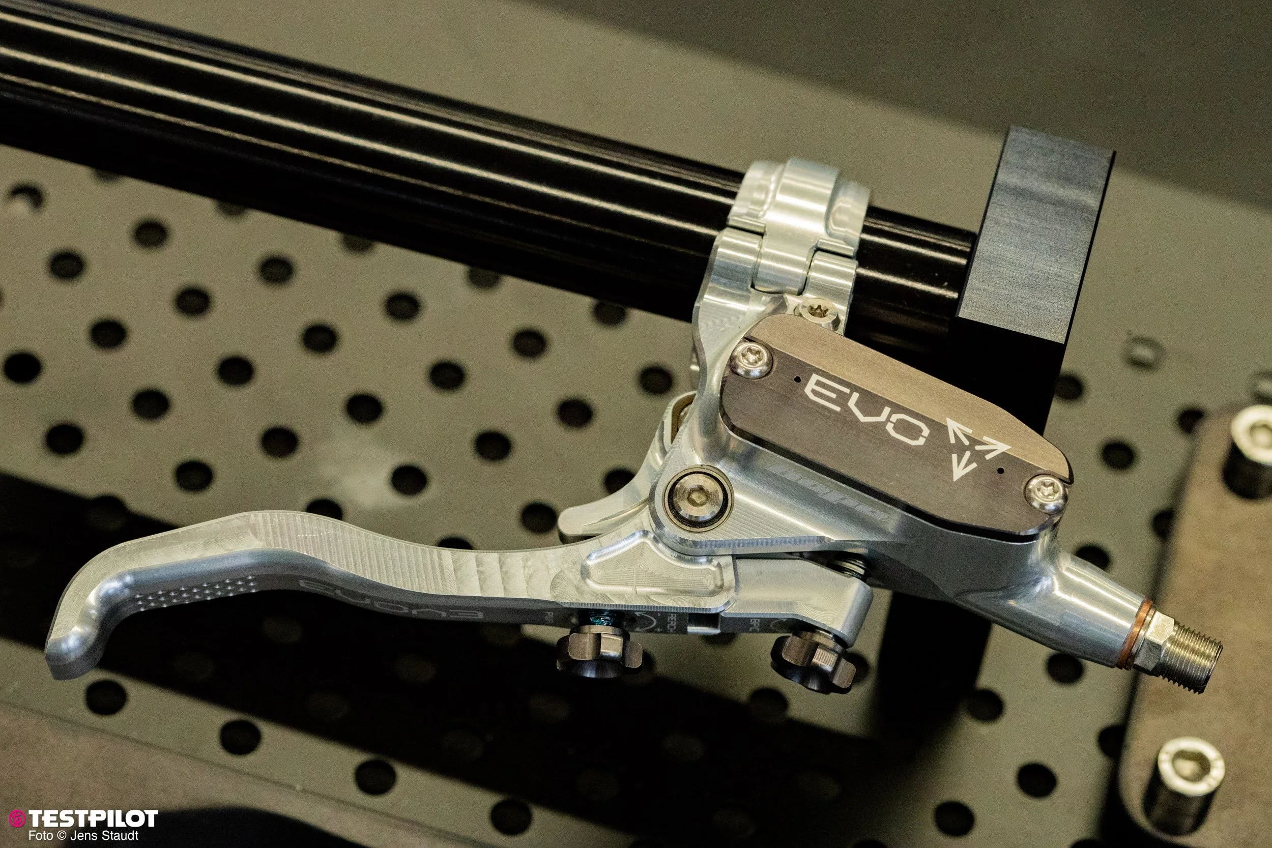 Foto_Jens_Staudt_TESTPILOT_bike_HOPE_Tech_Lever_Power-7146.jpg