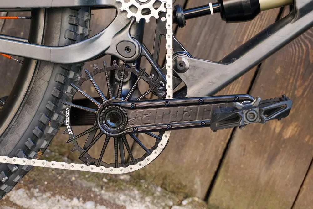 TESTPILOT_True_Knuth_Bike_Carbon-00946.jpg