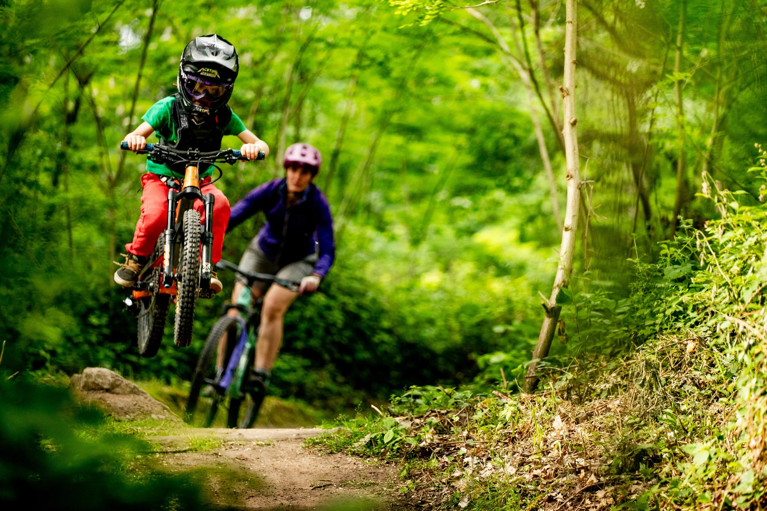 Foto_Jens_Staudt_TESTPILOT.bike_KRATERTRAILS_BITTE_BACKLINK_DANKE-8114.jpg
