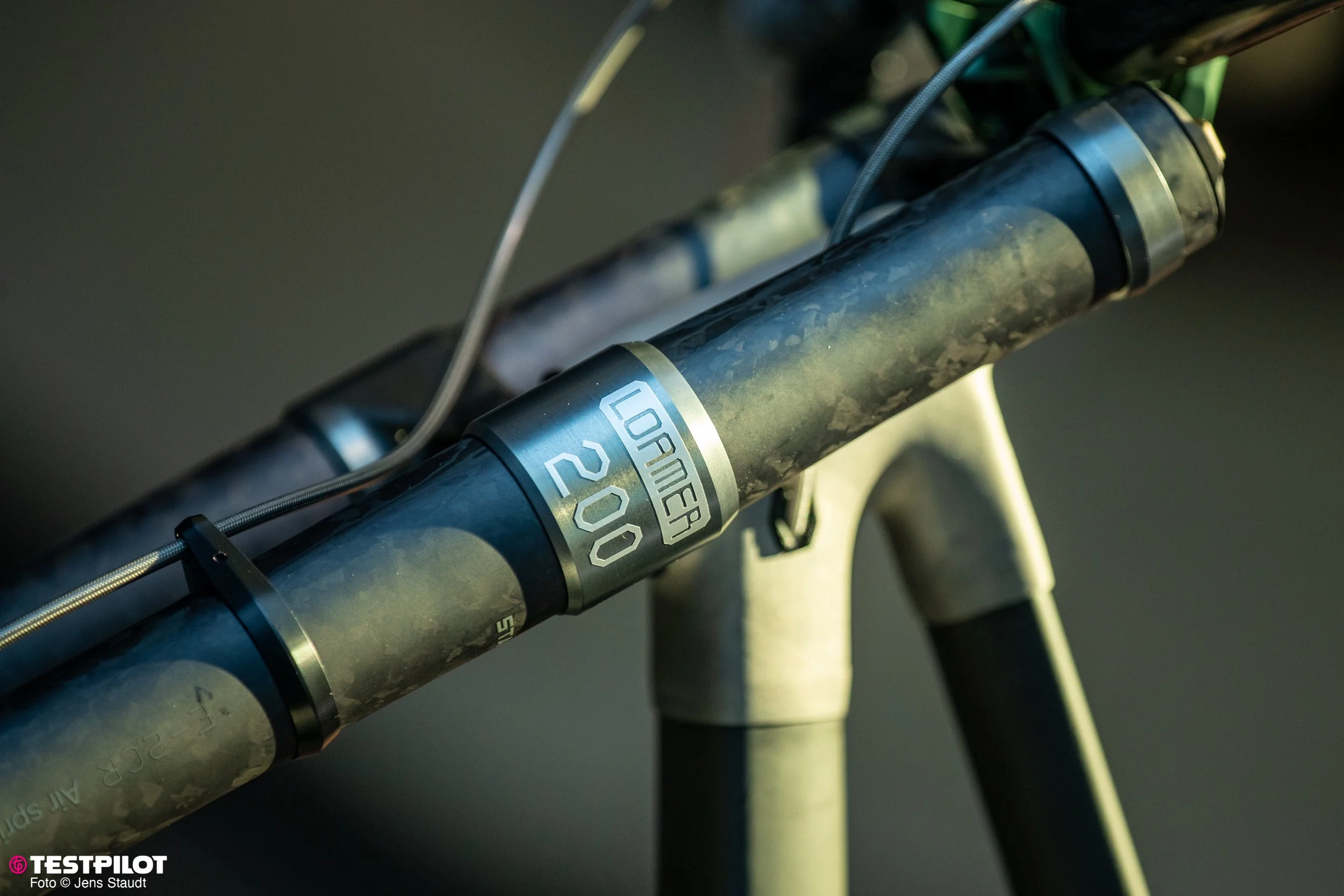 Foto_Jens_Staudt_Eurobike_Stablead_Bikeparts_Shocks_Forks-2649.jpg