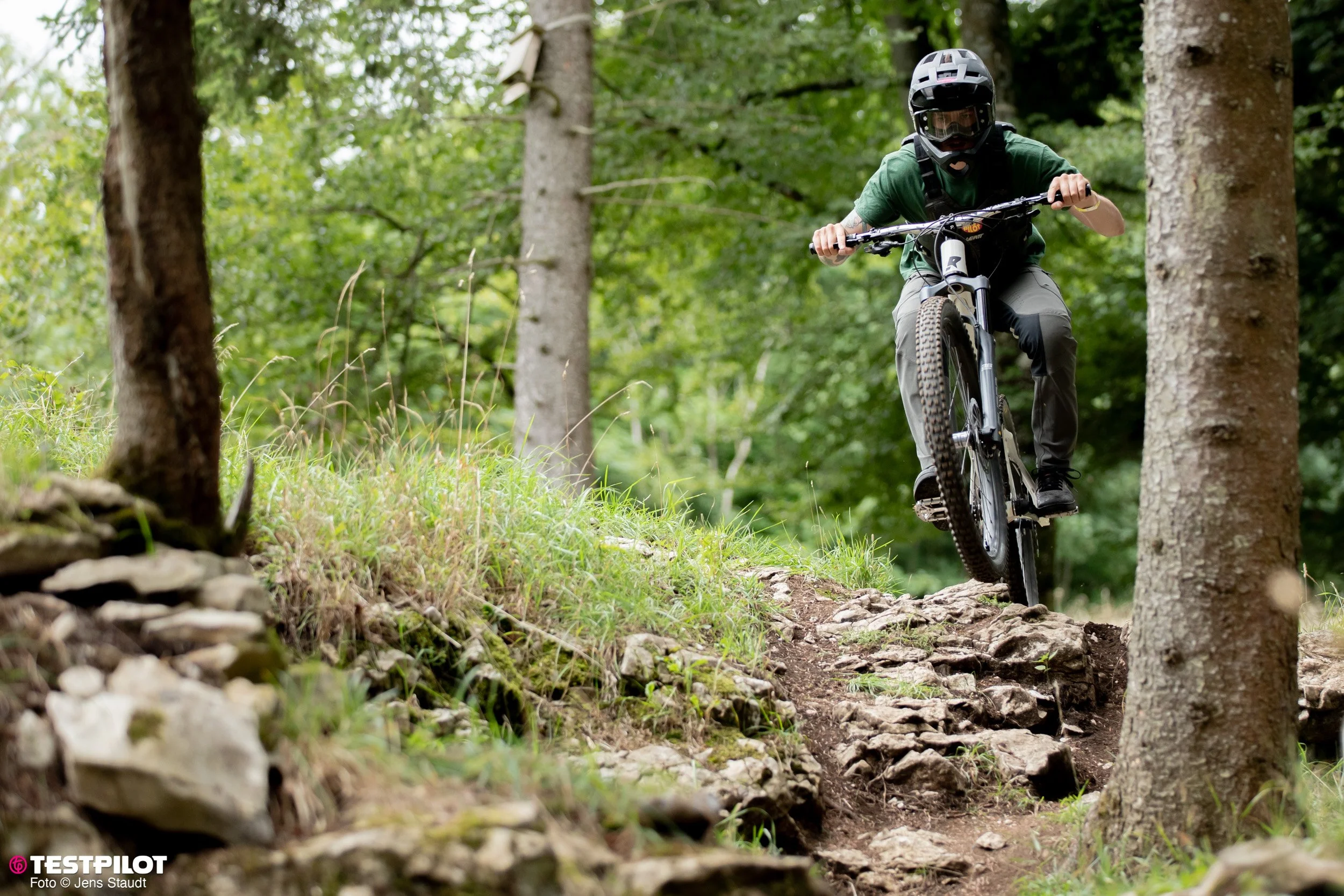 Foto_Jens_Staudt_Reichmann_EMRG_Senduro_Test_Review_action-0097.jpg