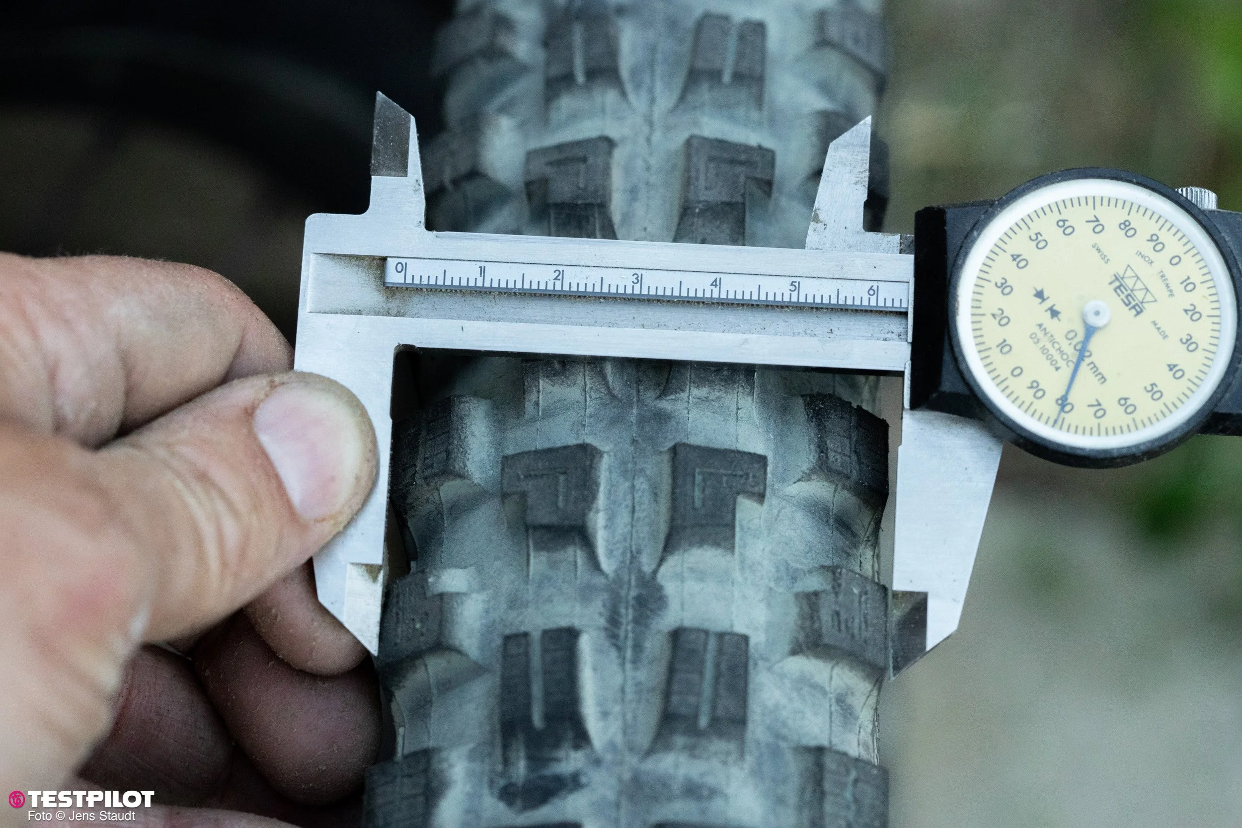 Foto_Jens_Staudt_MAXXIS_DHX_vs_DHF_review_Test-6987.jpg